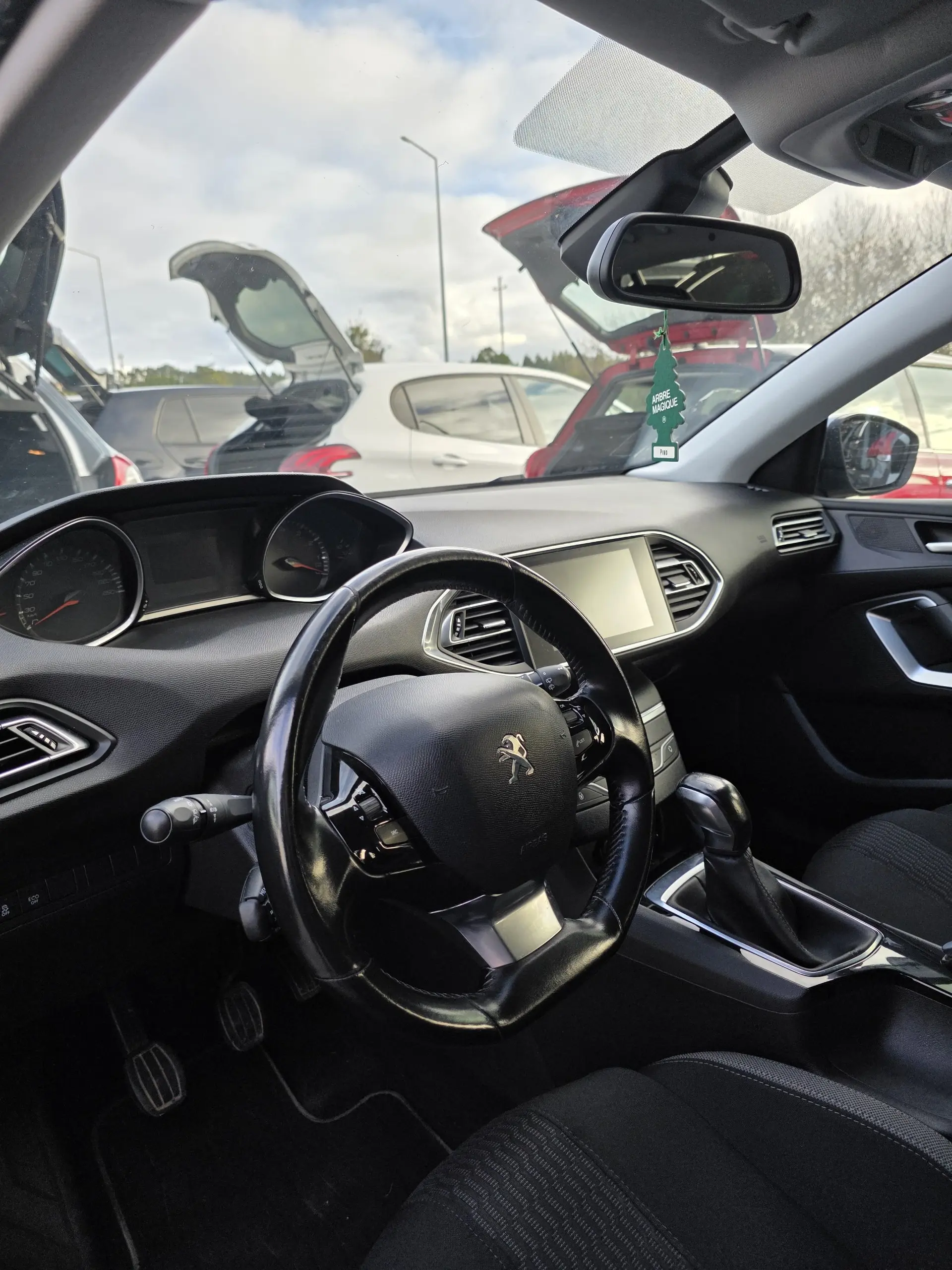 Peugeot 308 1.2 PureTech Style 11