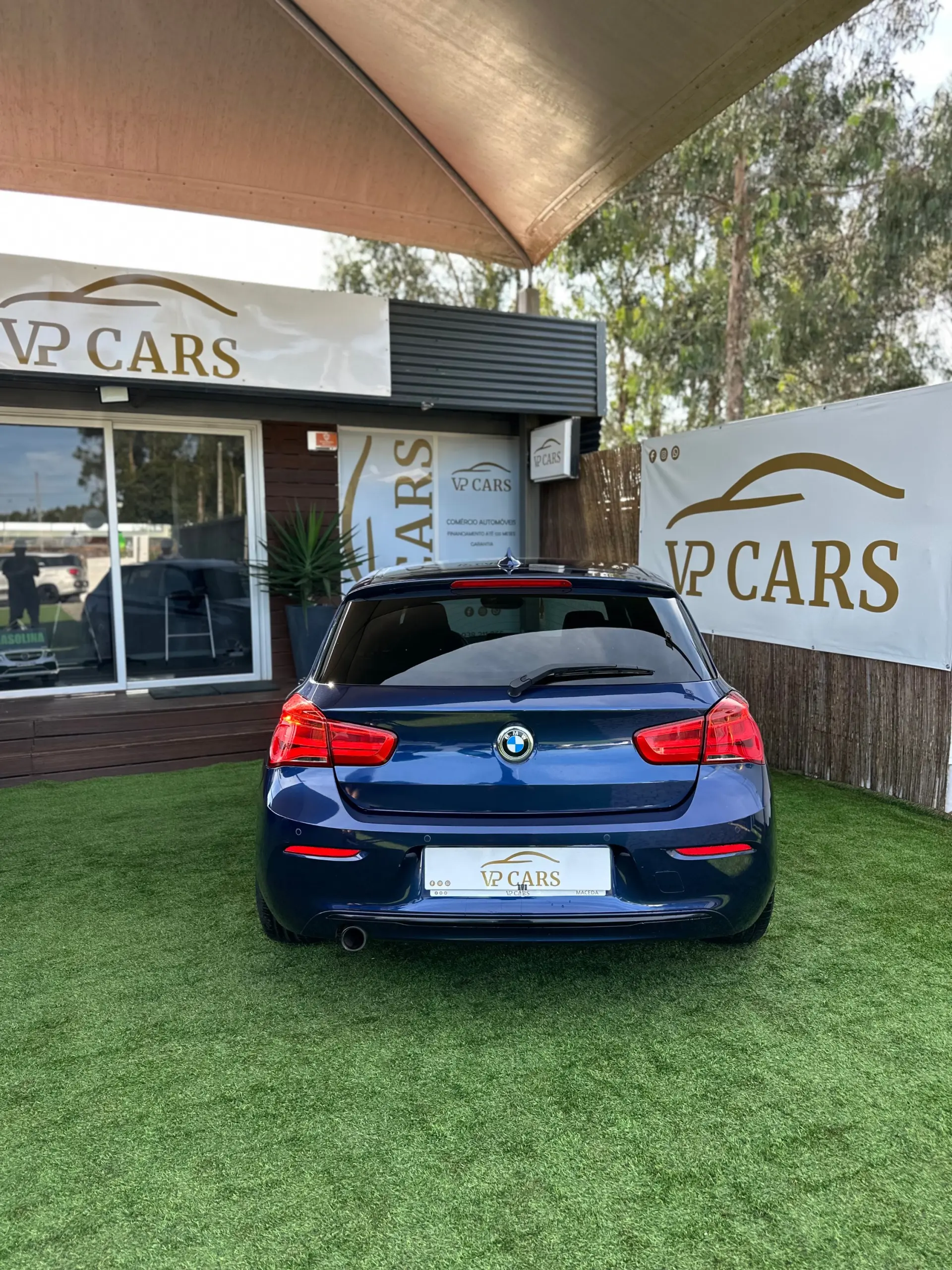 BMW 116 d Line Sport Auto 10