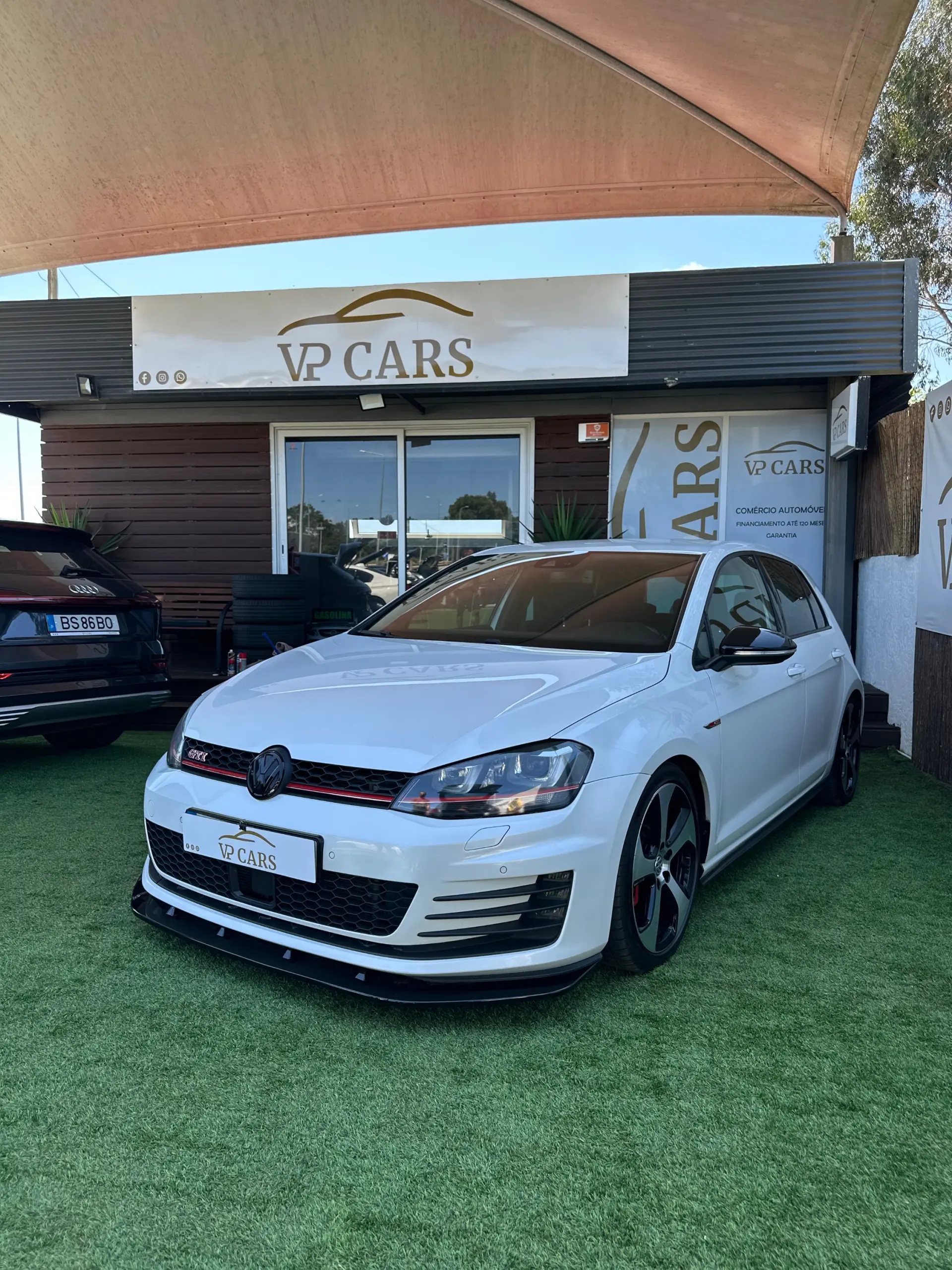 Volkswagen Golf 2.0 TSi GTi DSG Performance 6