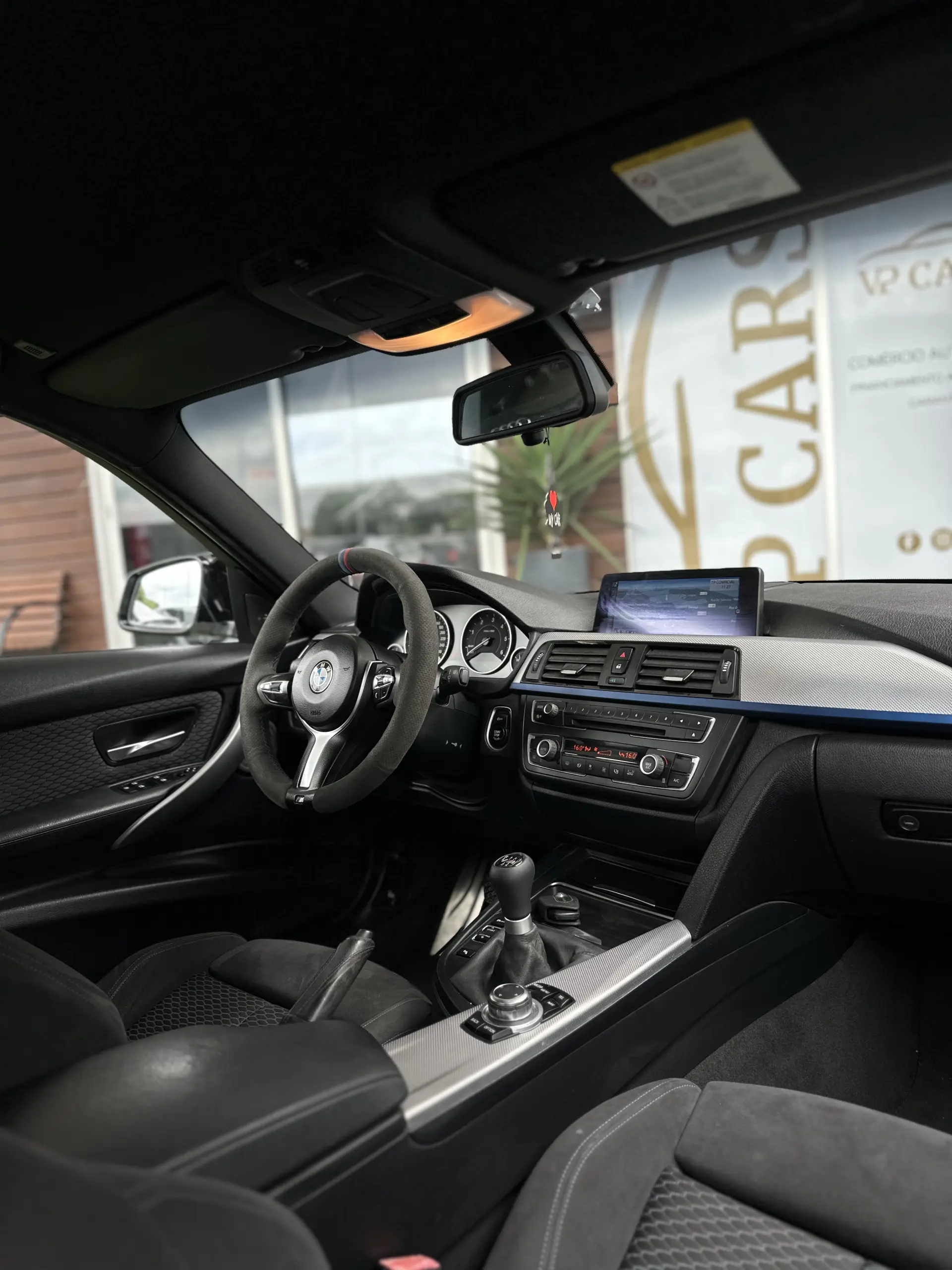 BMW 318 d Pack M 25