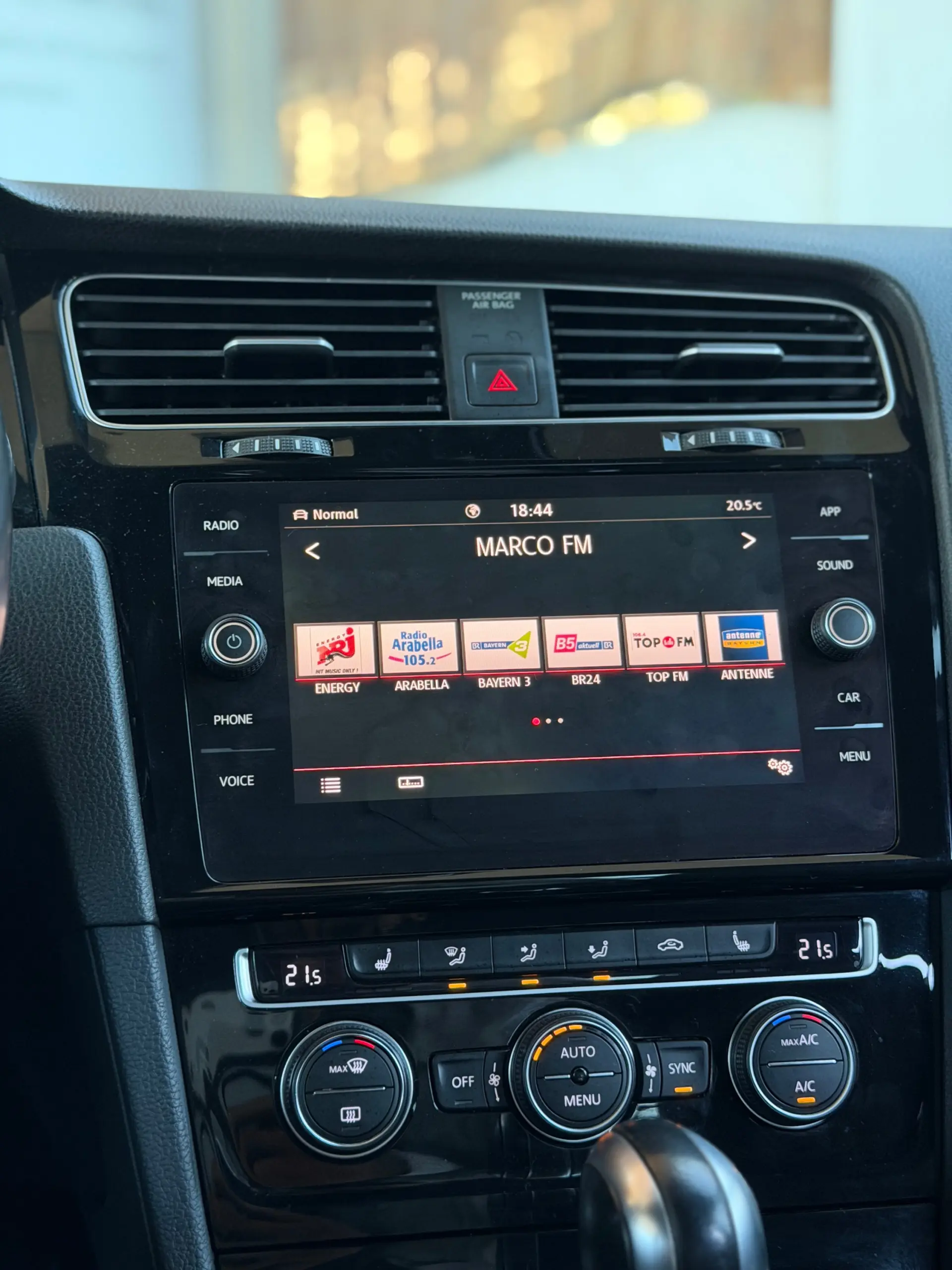 Volkswagen Golf 2.0 TSI GTI DSG Performance 29