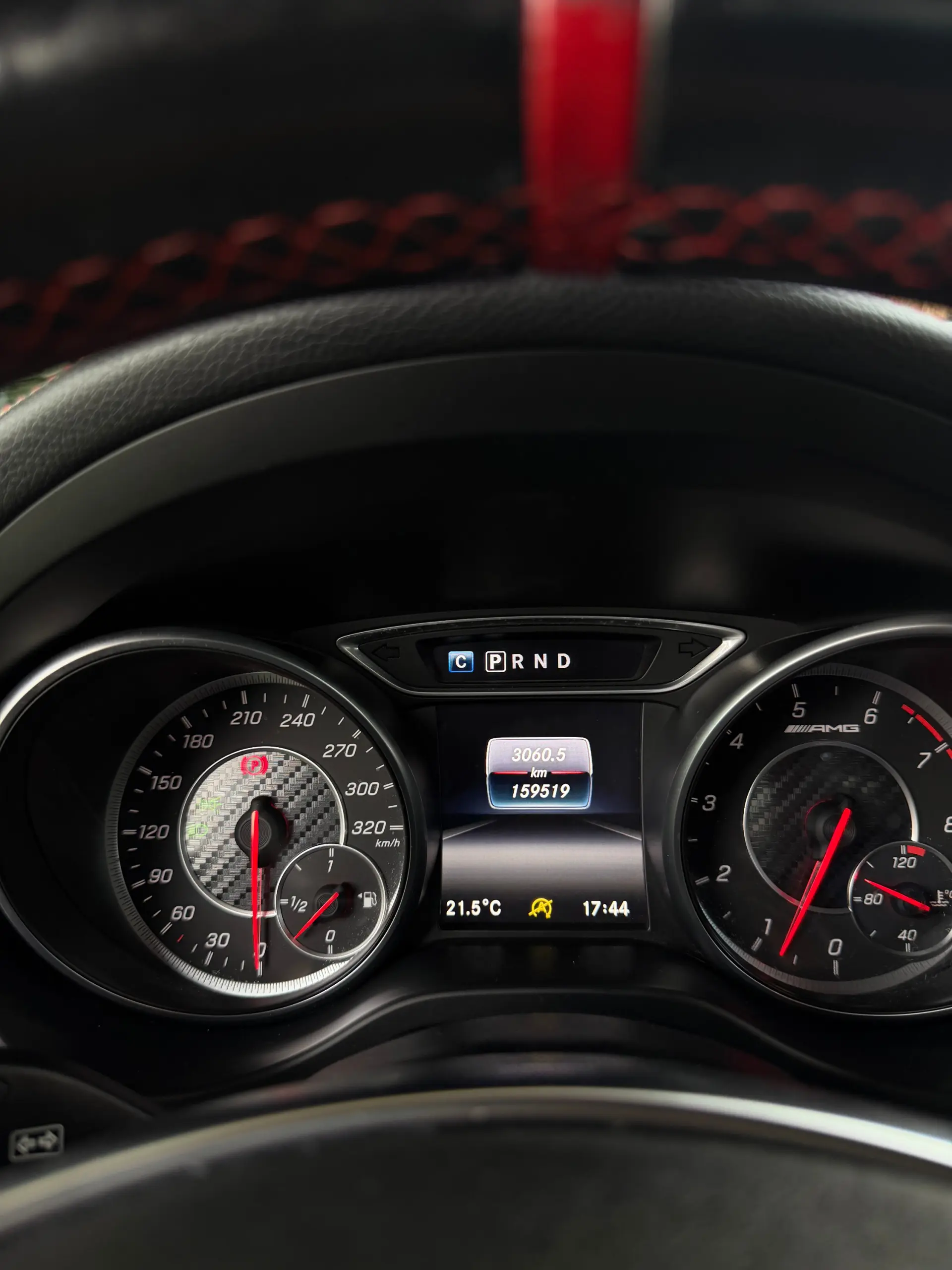 Mercedes-Benz CLA 45 AMG 4Matic Speedshift 7G-DCT Night Edition 28