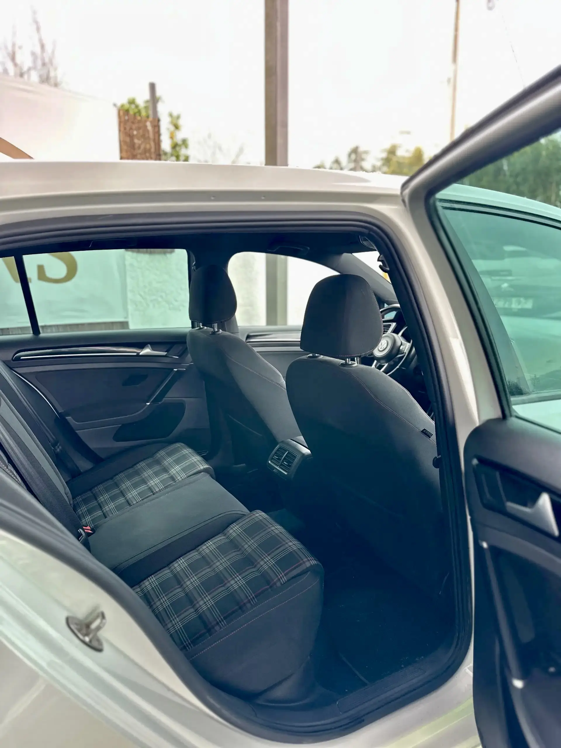 Volkswagen Golf 2.0 TSi GTi DSG 20
