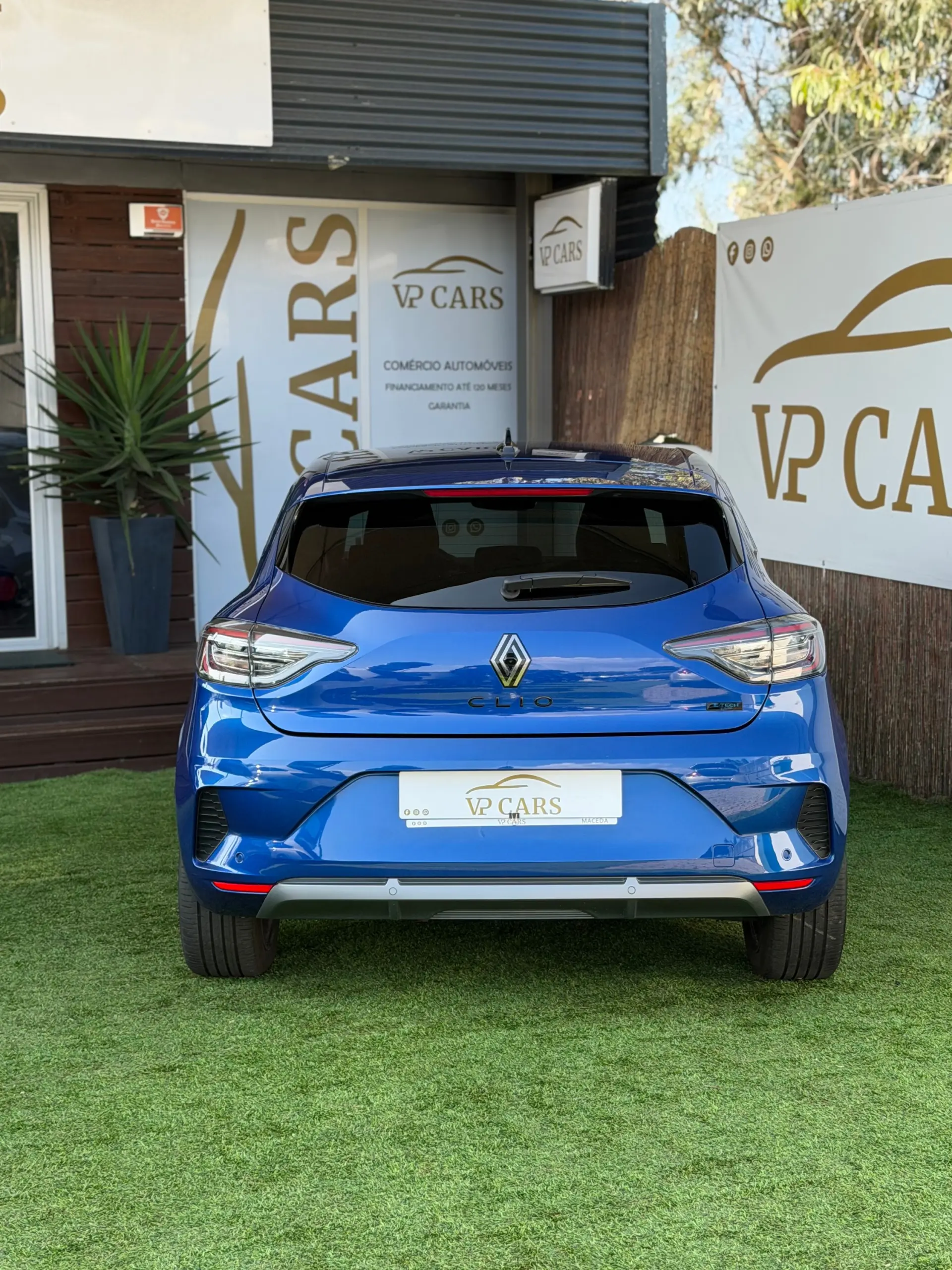 Renault Clio E-Tech Hybrind - Esprit Alpine 6
