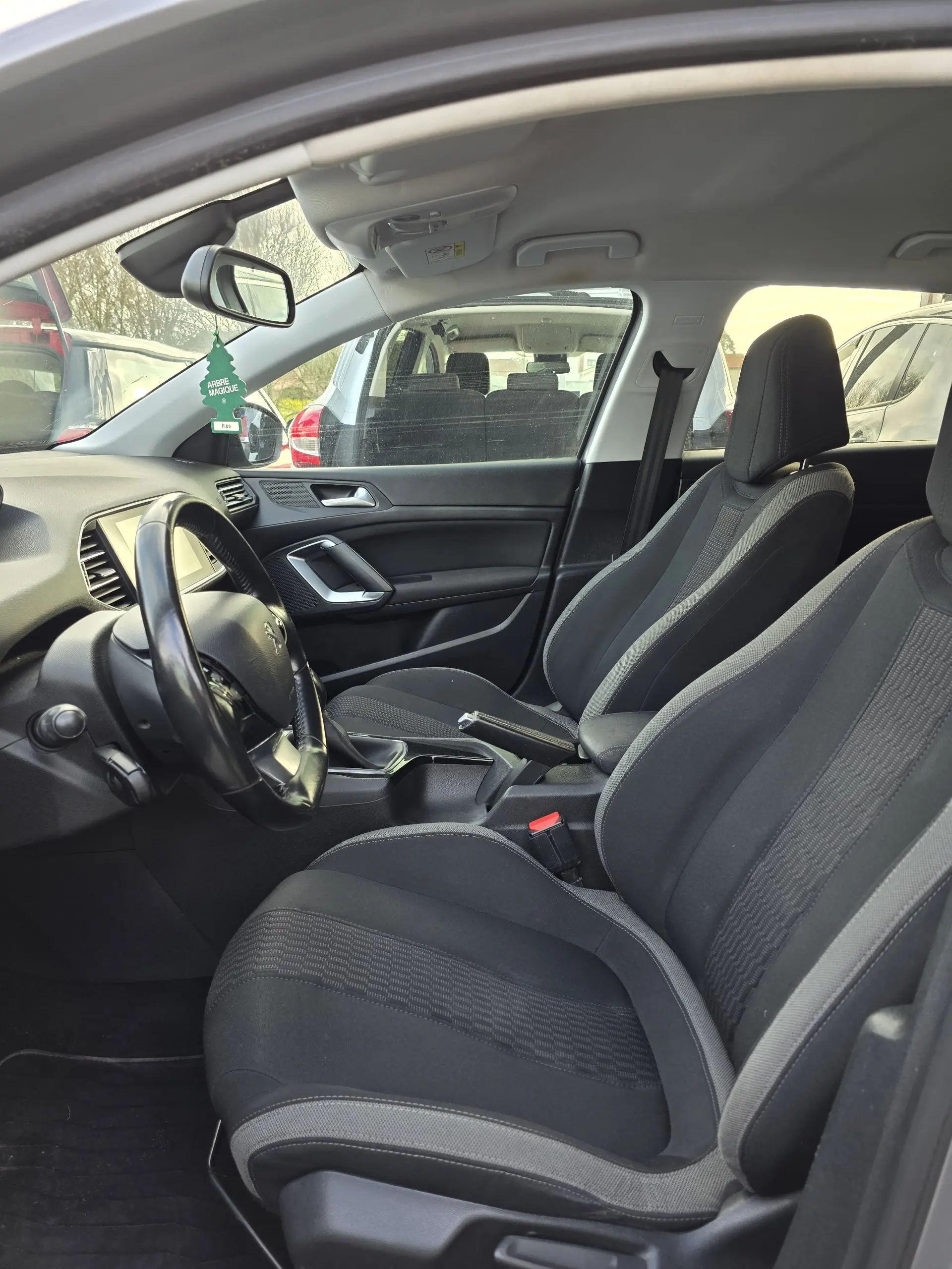 Peugeot 308 1.2 PureTech Style 7