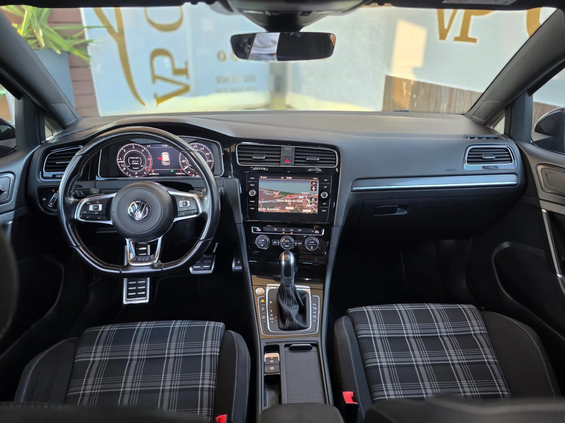 Volkswagen Golf 2.0 TDi GTD DSG 14
