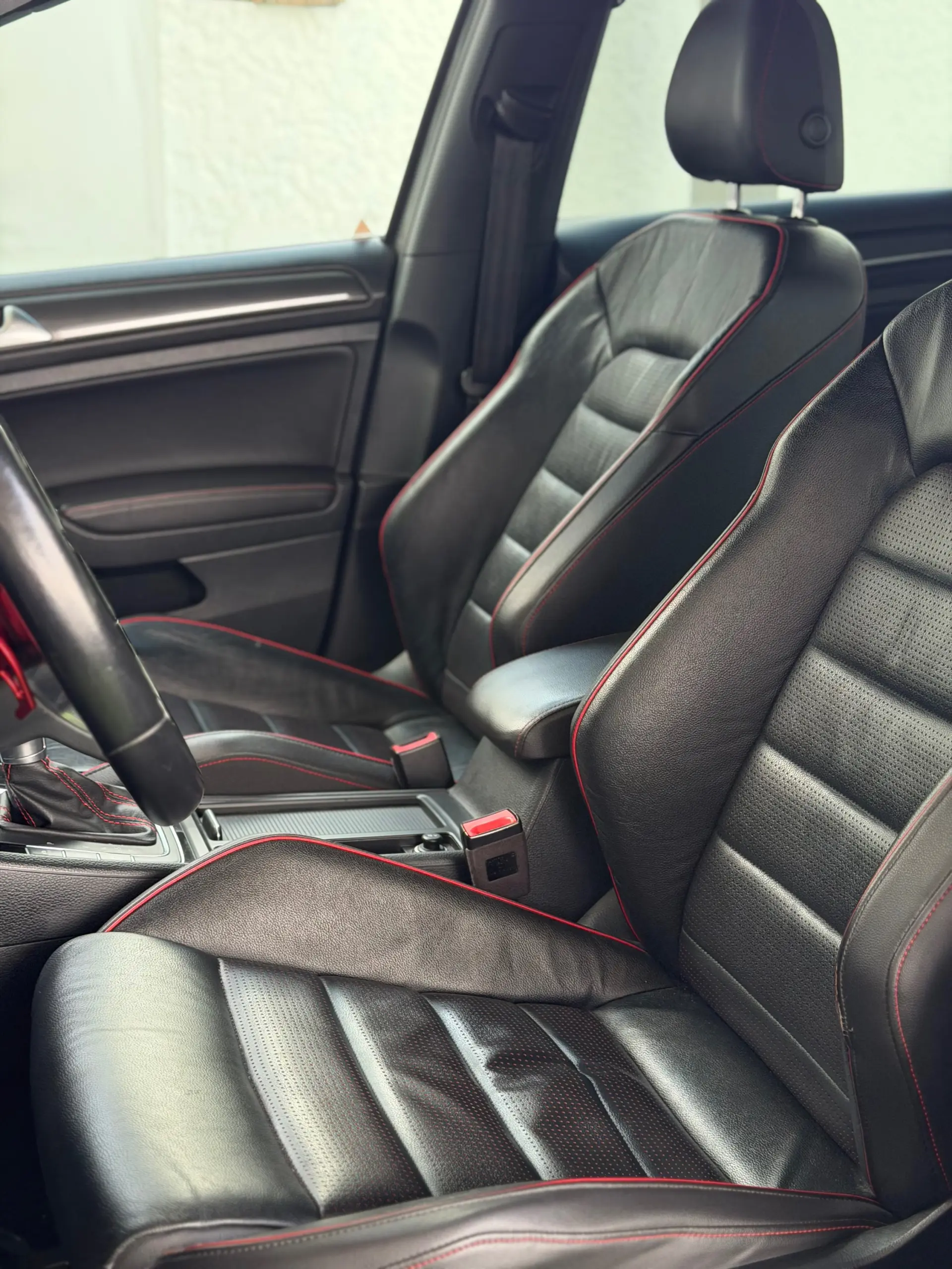 Volkswagen Golf 2.0 TSI GTI DSG Performance 21