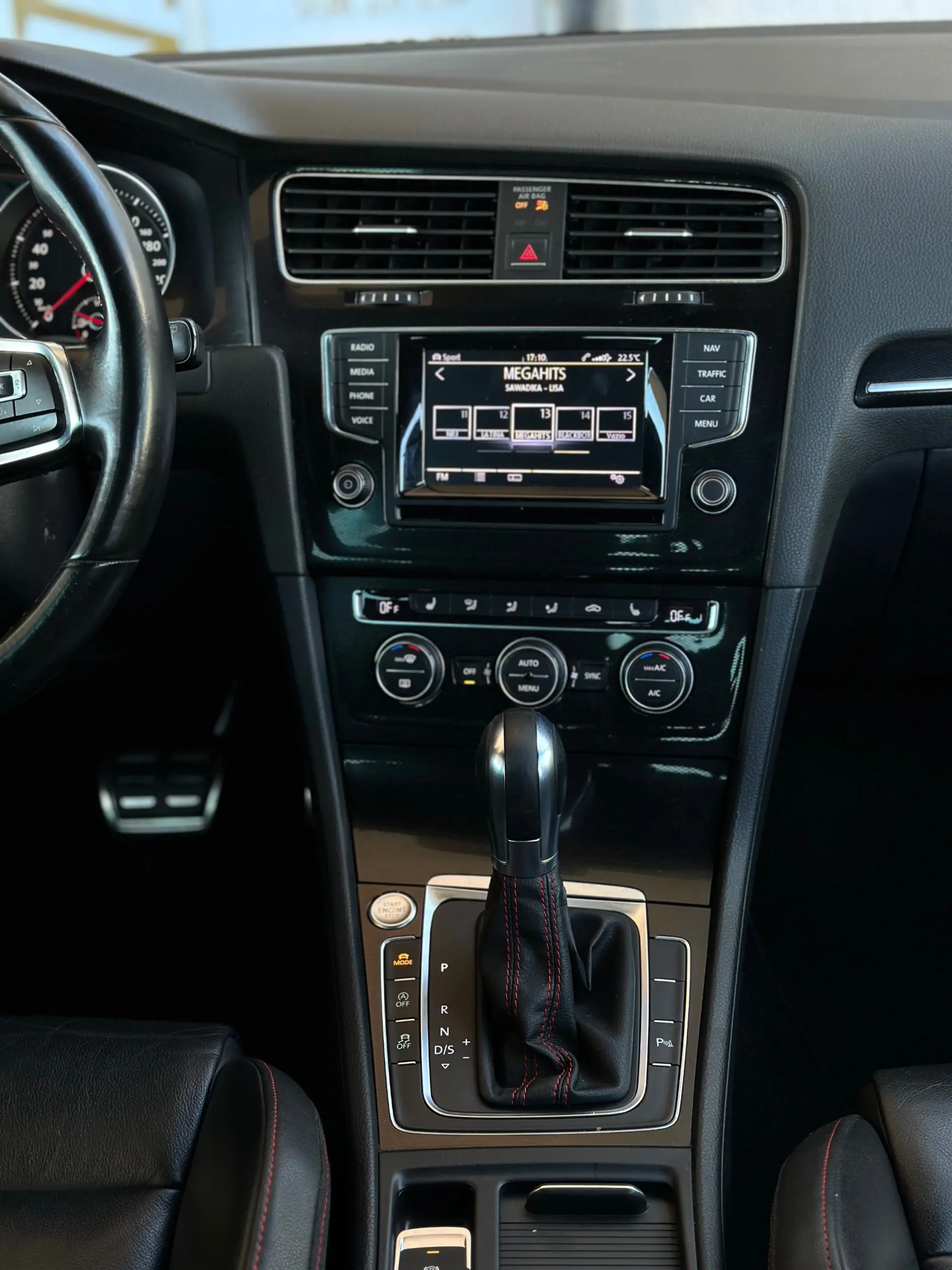 Volkswagen Golf 2.0 TSi GTi DSG Performance 22