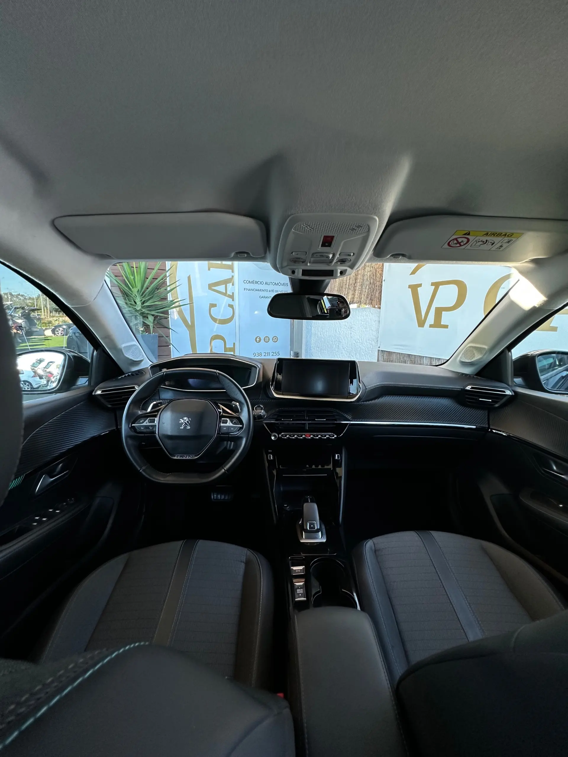 Peugeot 208 1.2 PureTech Allure Pack EAT8 23