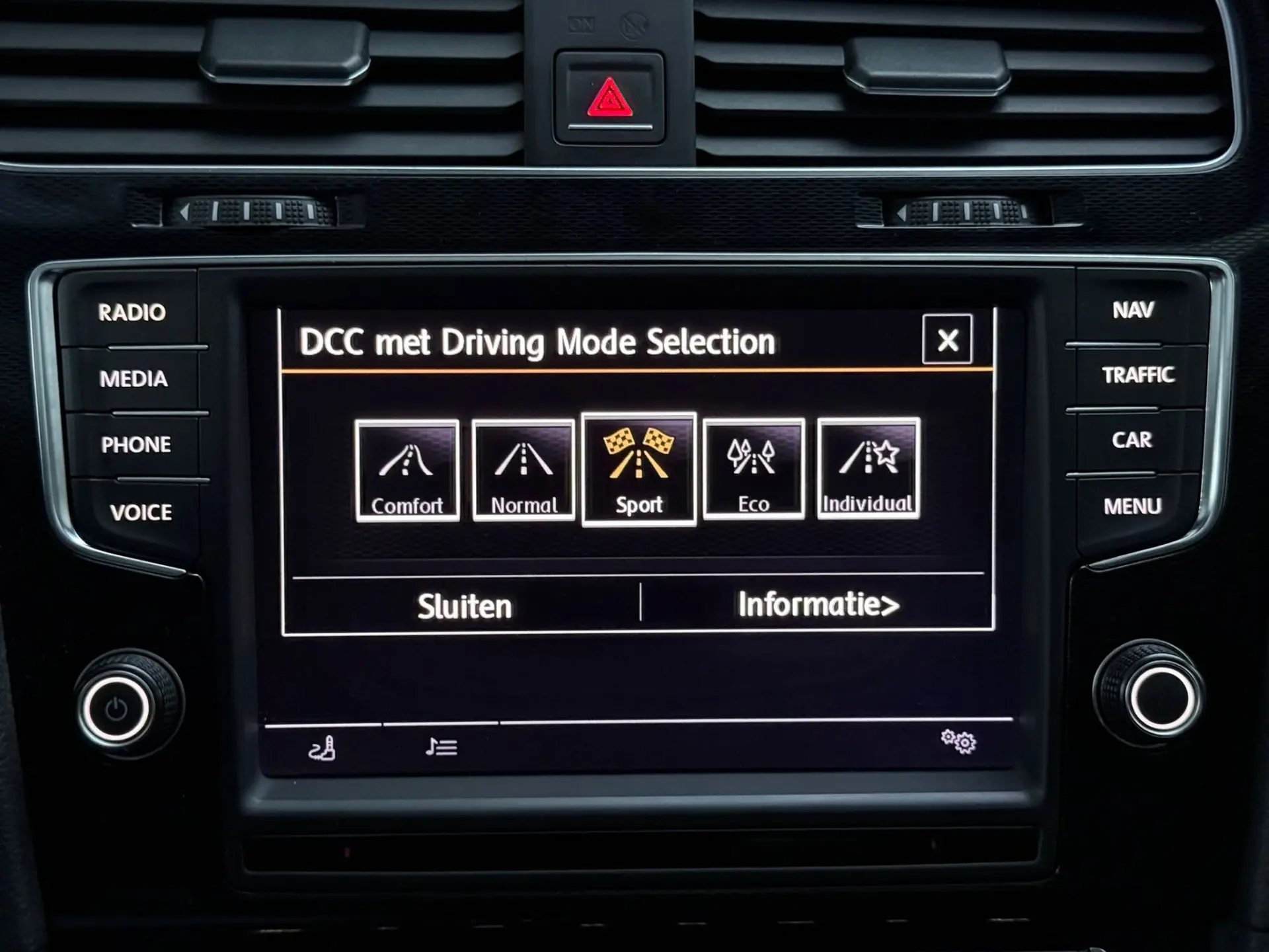 Volkswagen Golf 2.0 TSi GTi DSG Performance 23