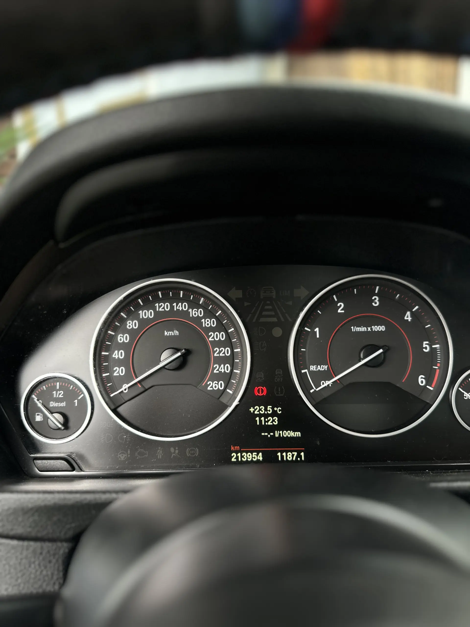BMW 318 d Pack M 33