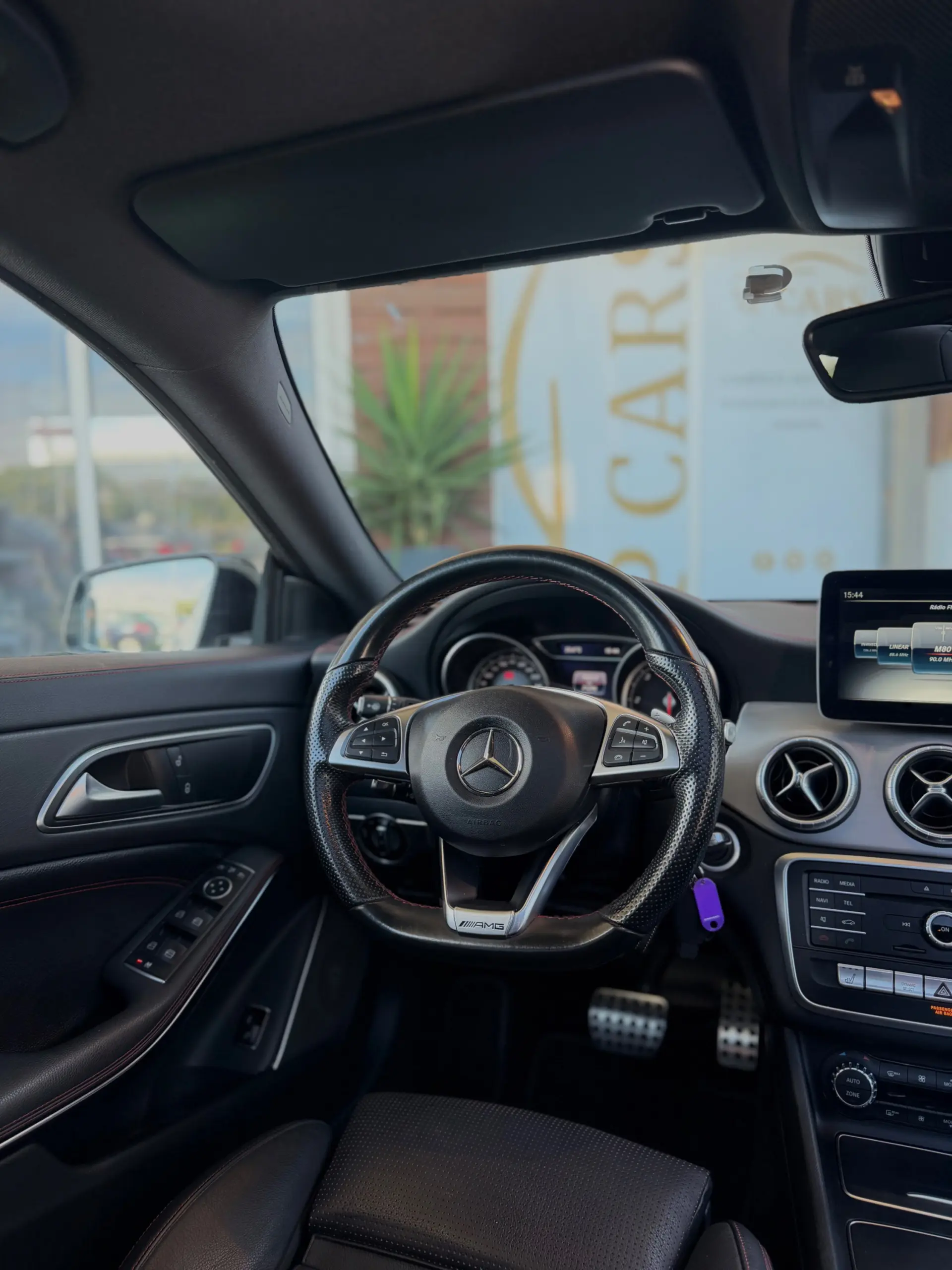Mercedes-Benz CLA 200 d  7G-DCT AMG Line 27