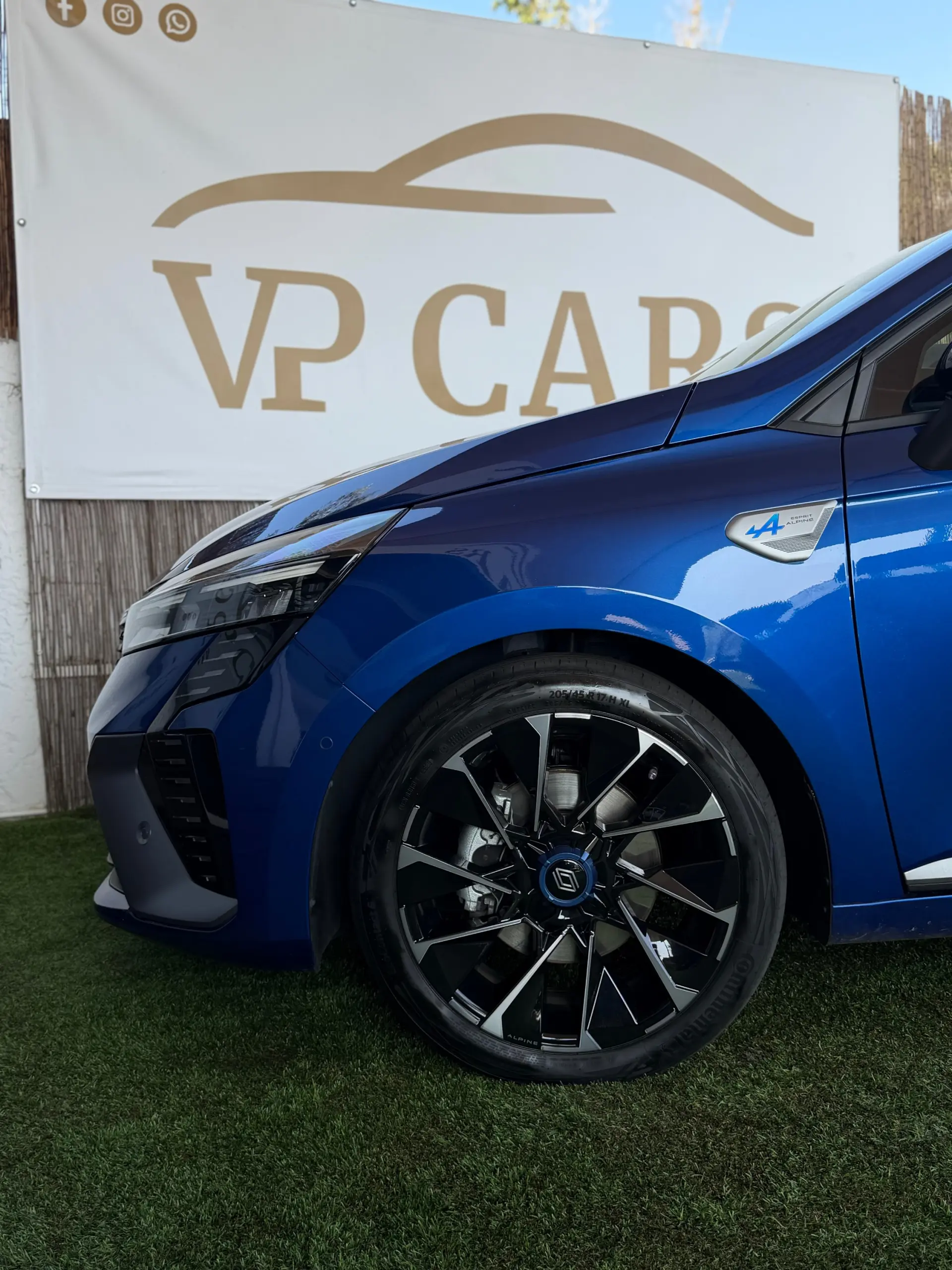 Renault Clio E-Tech Hybrind - Esprit Alpine 10
