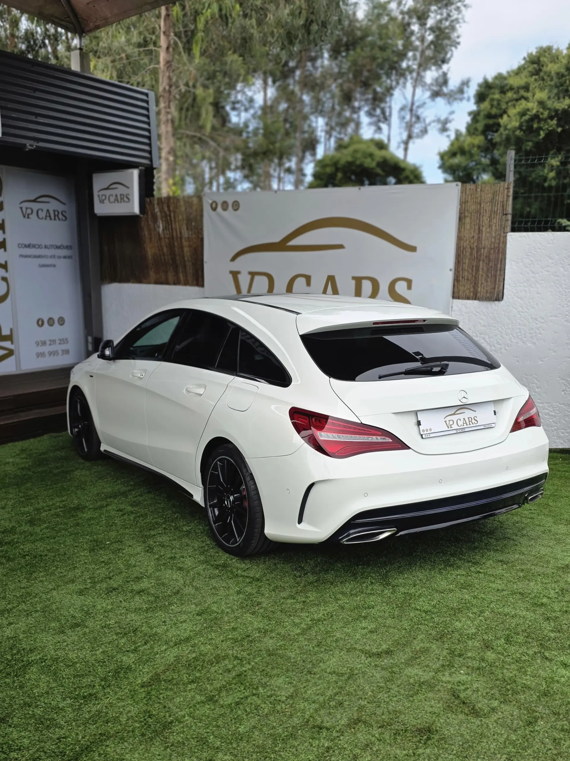 Mercedes-Benz CLA 200 d  7G-DCT AMG Line 10