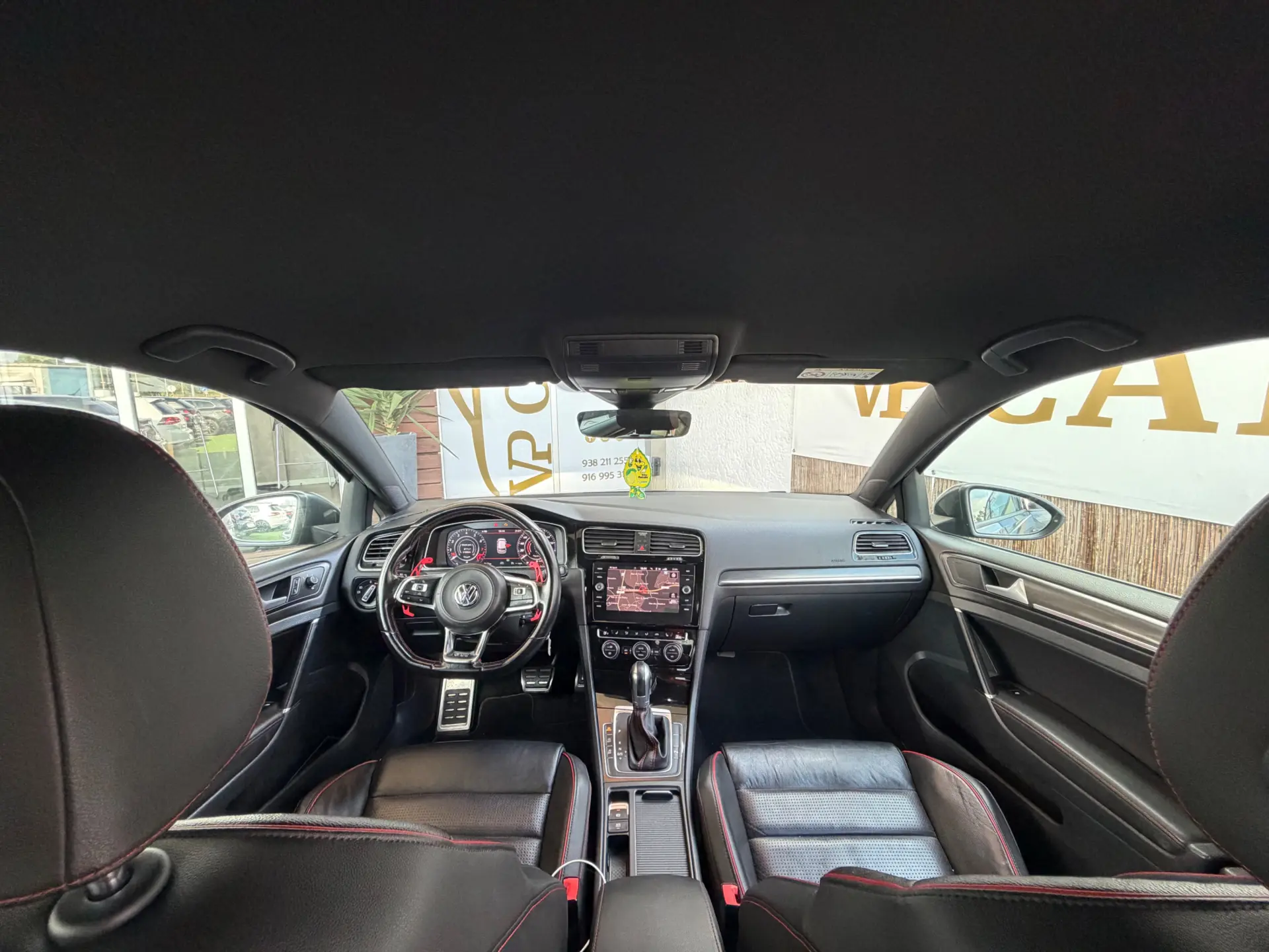 Volkswagen Golf 2.0 TSI GTI DSG Performance 27