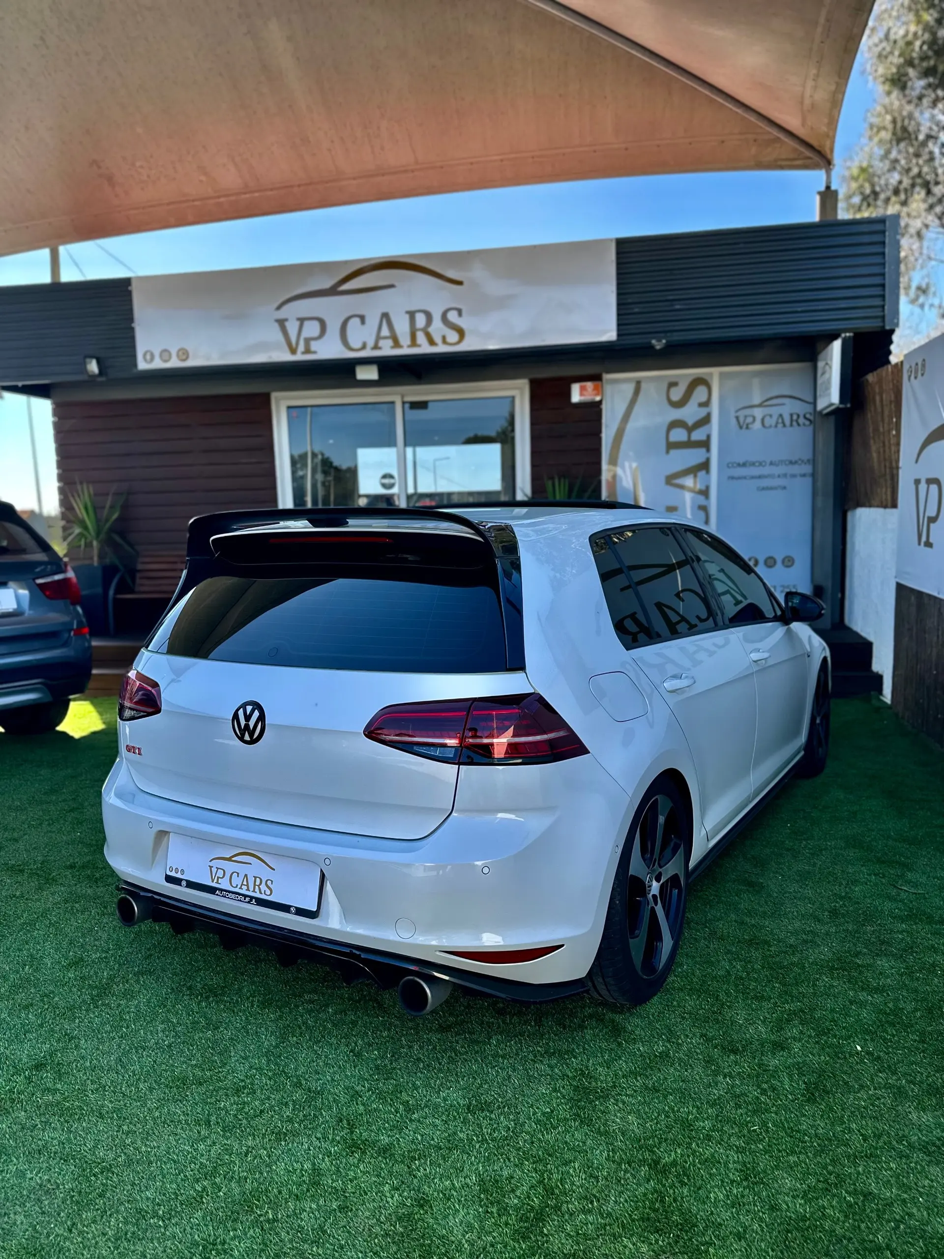 Volkswagen Golf 2.0 TSi GTi DSG Performance 6
