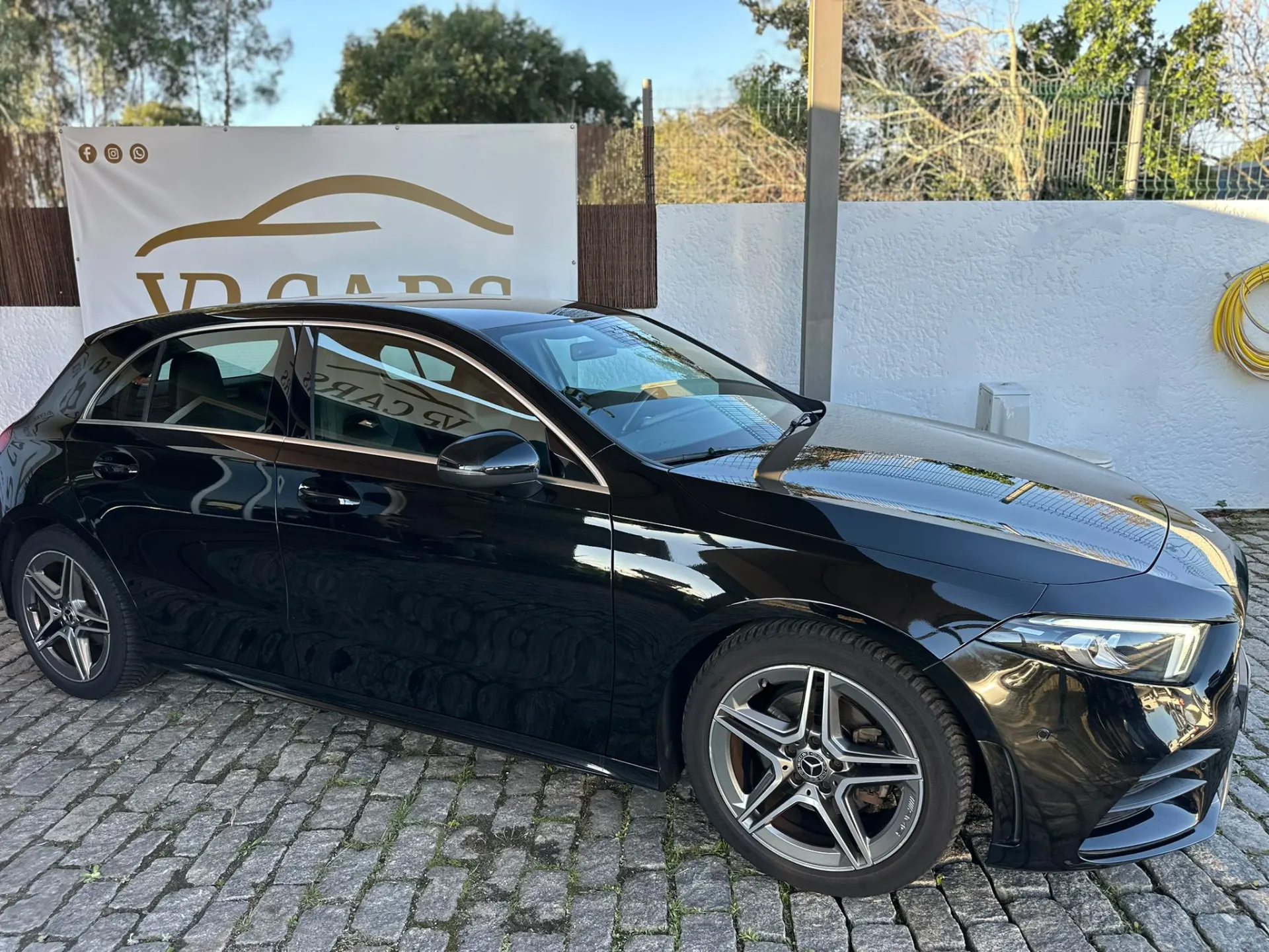 Mercedes-Benz A 180 d AMG Line 4