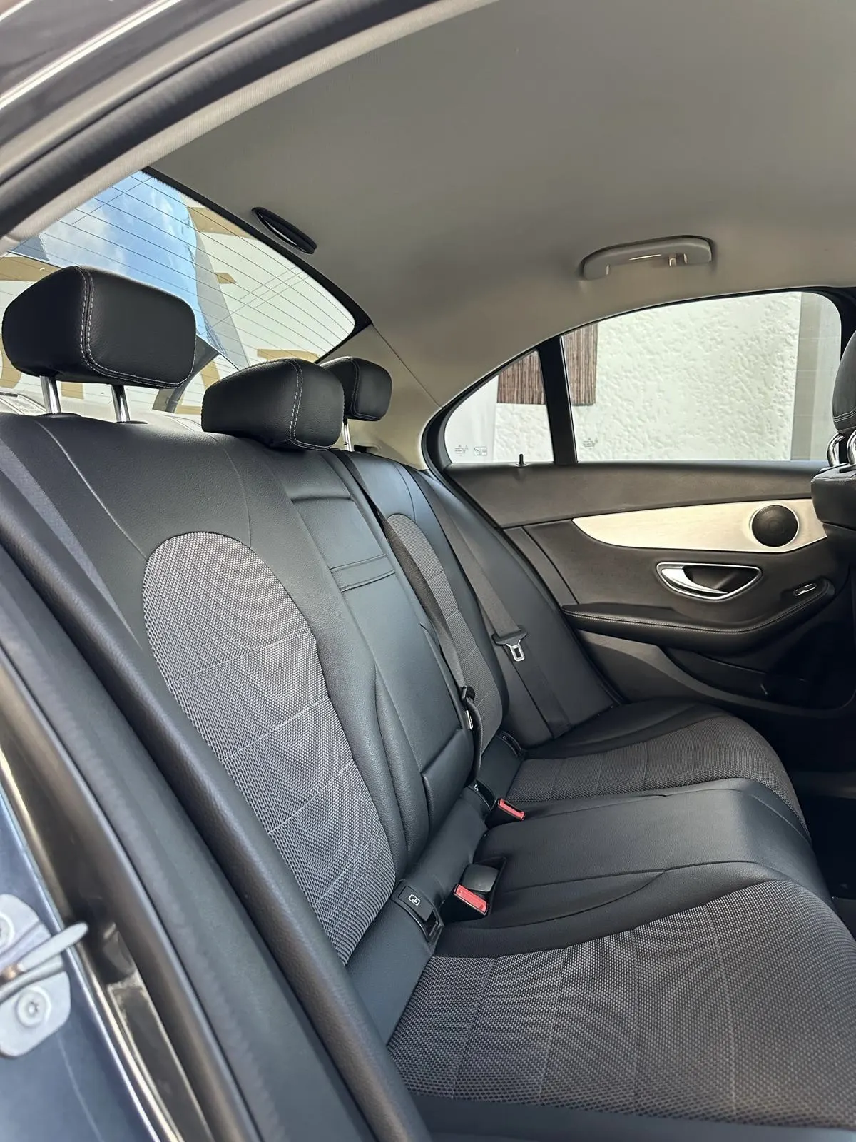 Mercedes-Benz C 200 d AMG Line 13