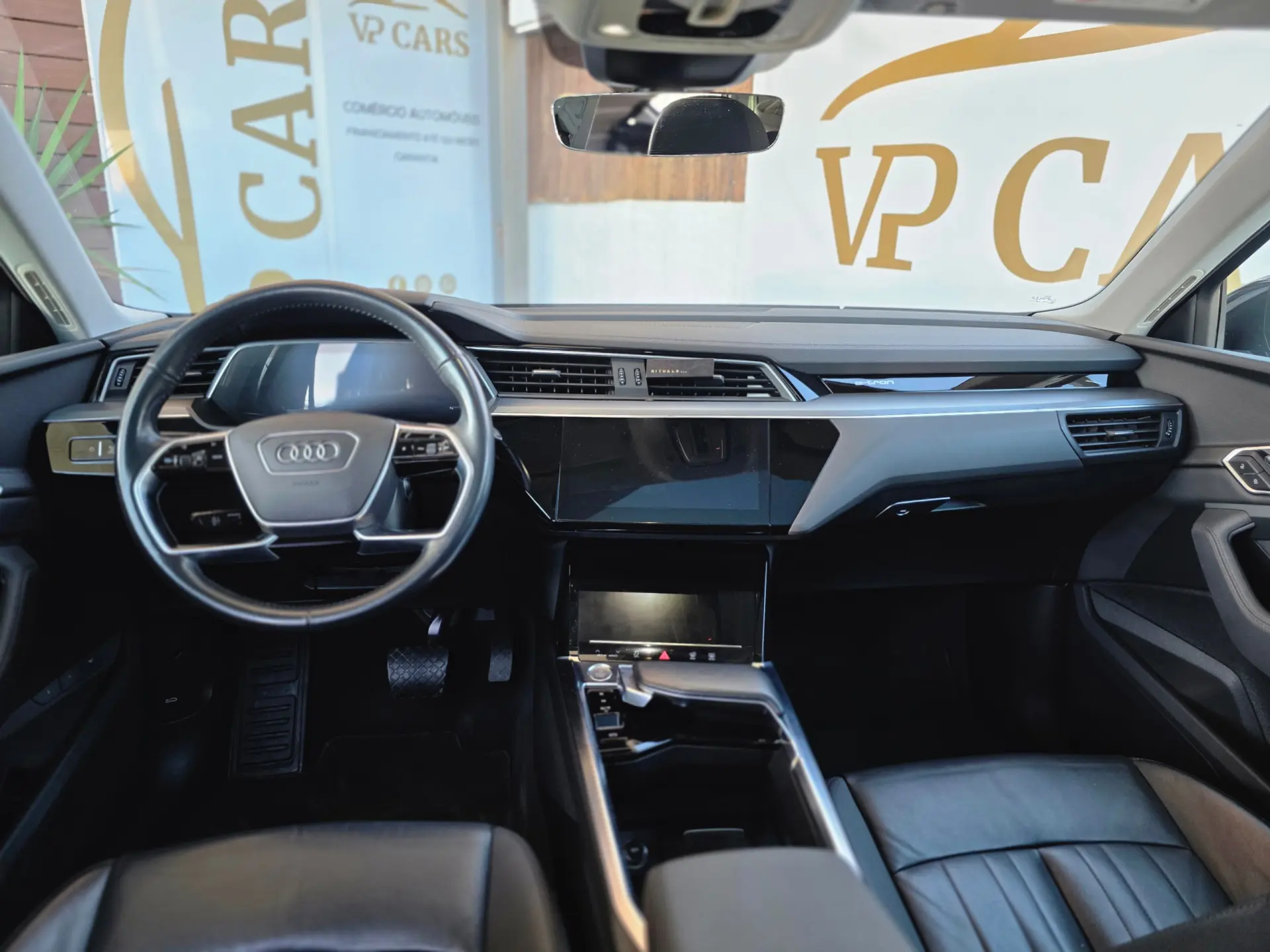 Audi e-tron 50 quattro 11