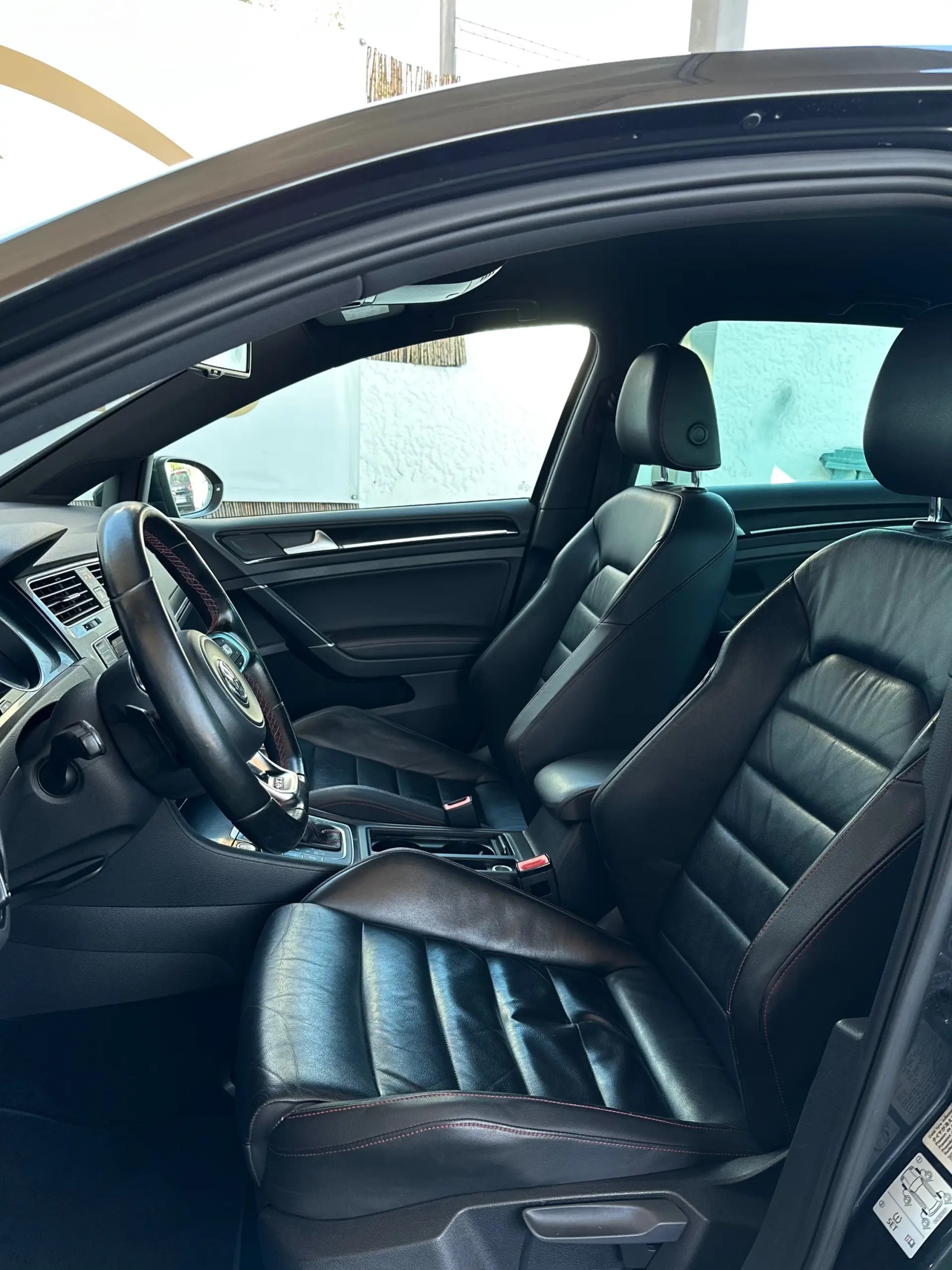 Volkswagen Golf 2.0 TSi GTi DSG Performance 13