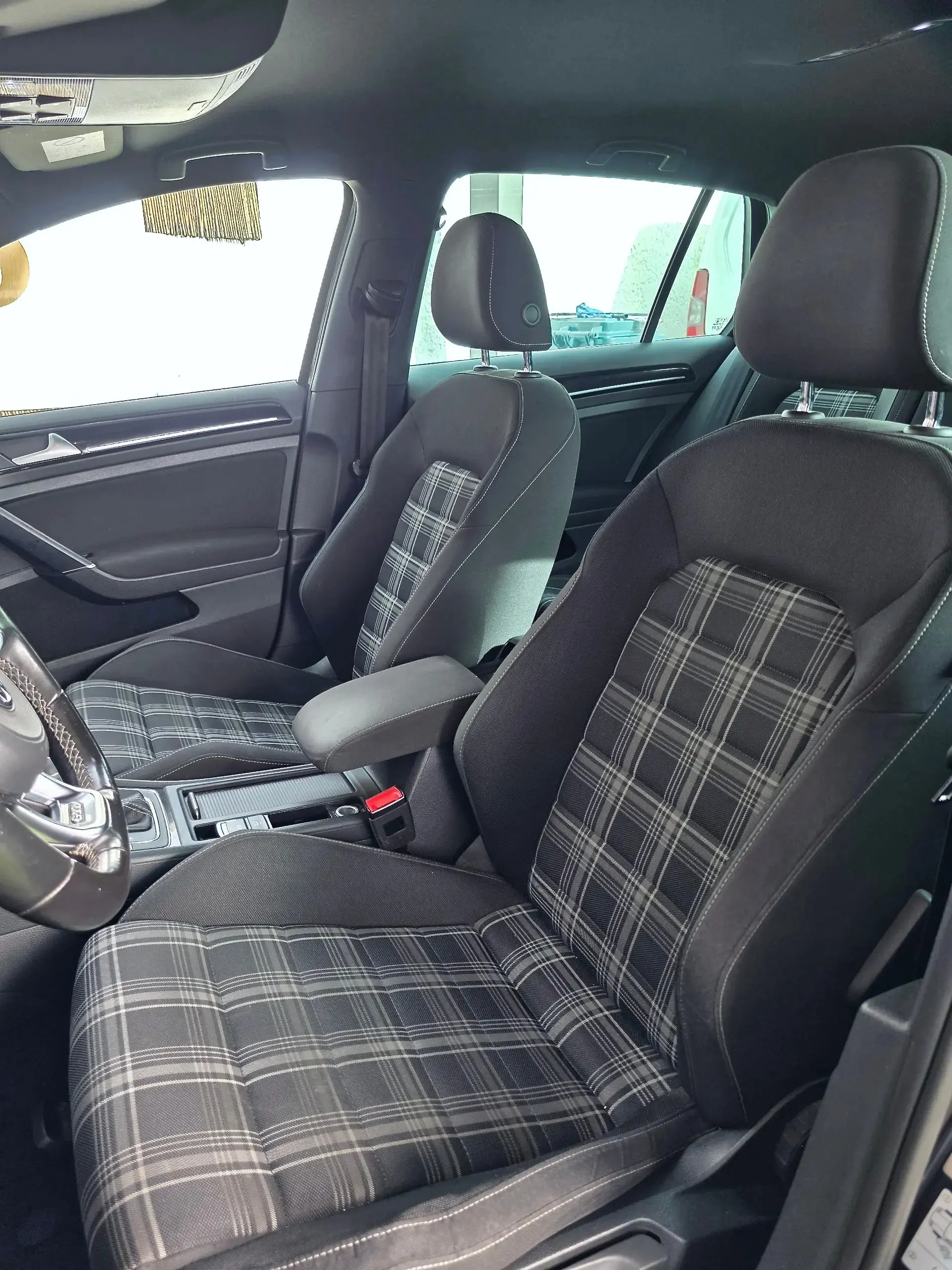 Volkswagen Golf 2.0 TDi GTD DSG 22