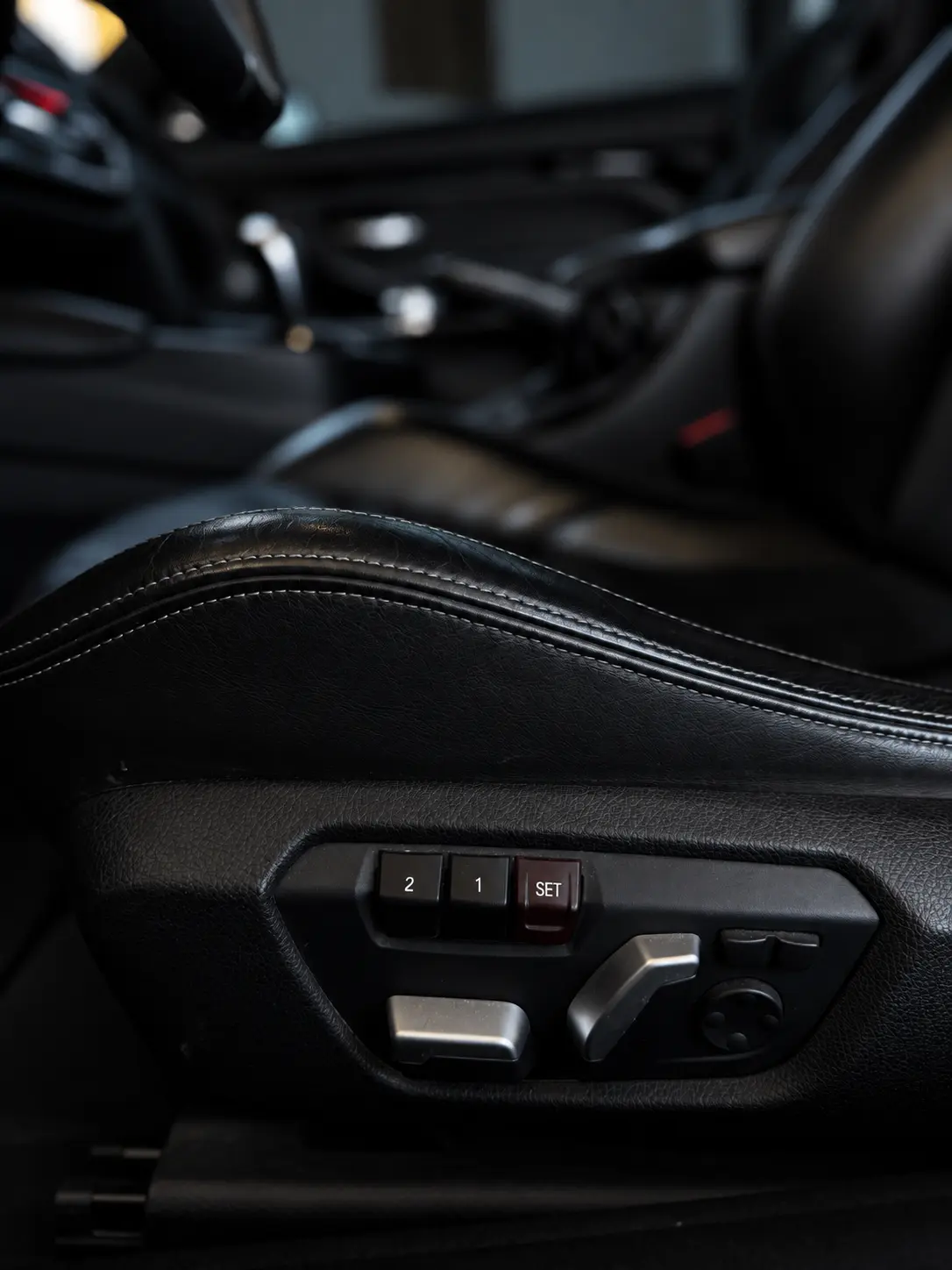BMW M4 DKG 32