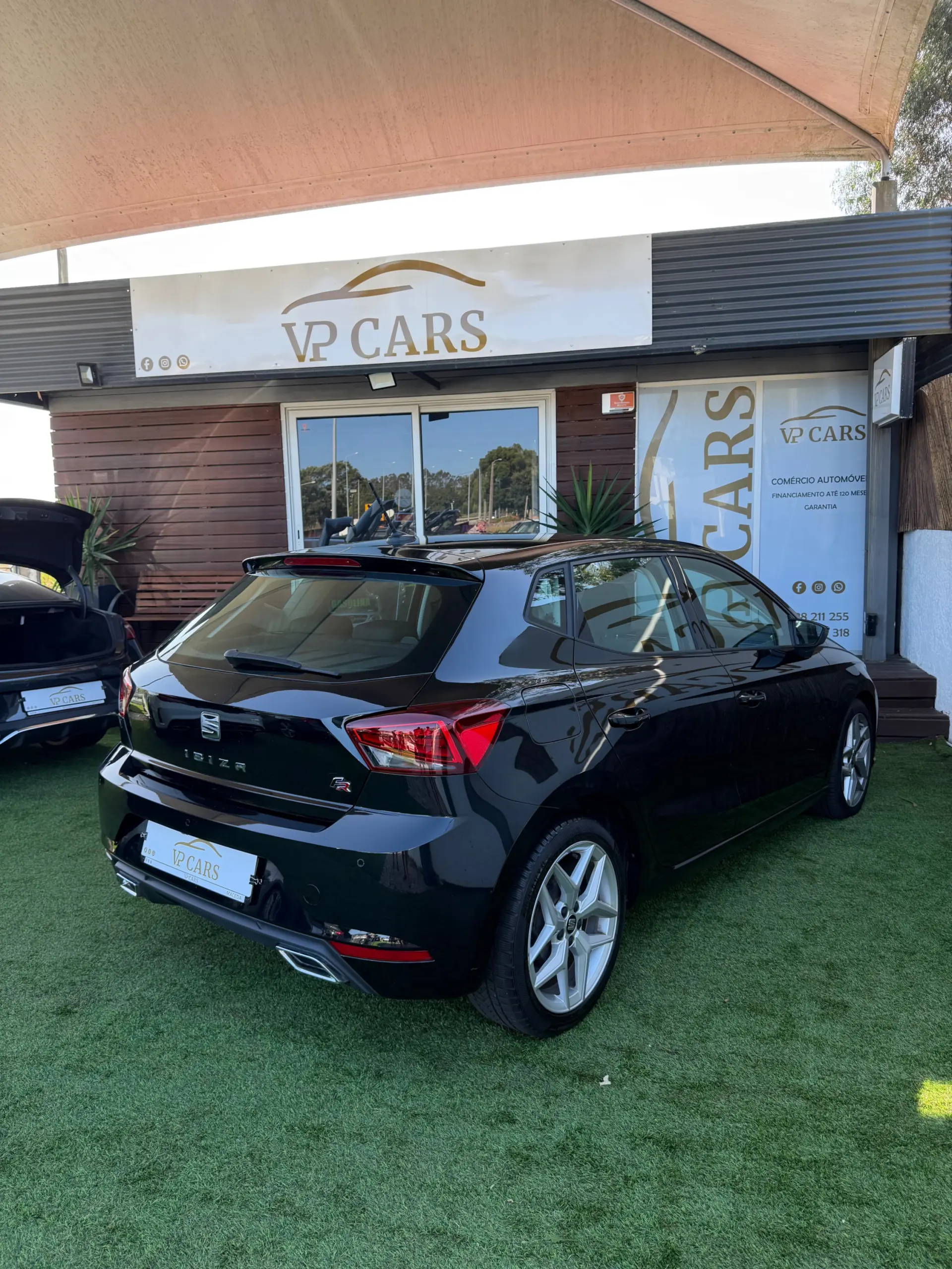 SEAT Ibiza FR 8