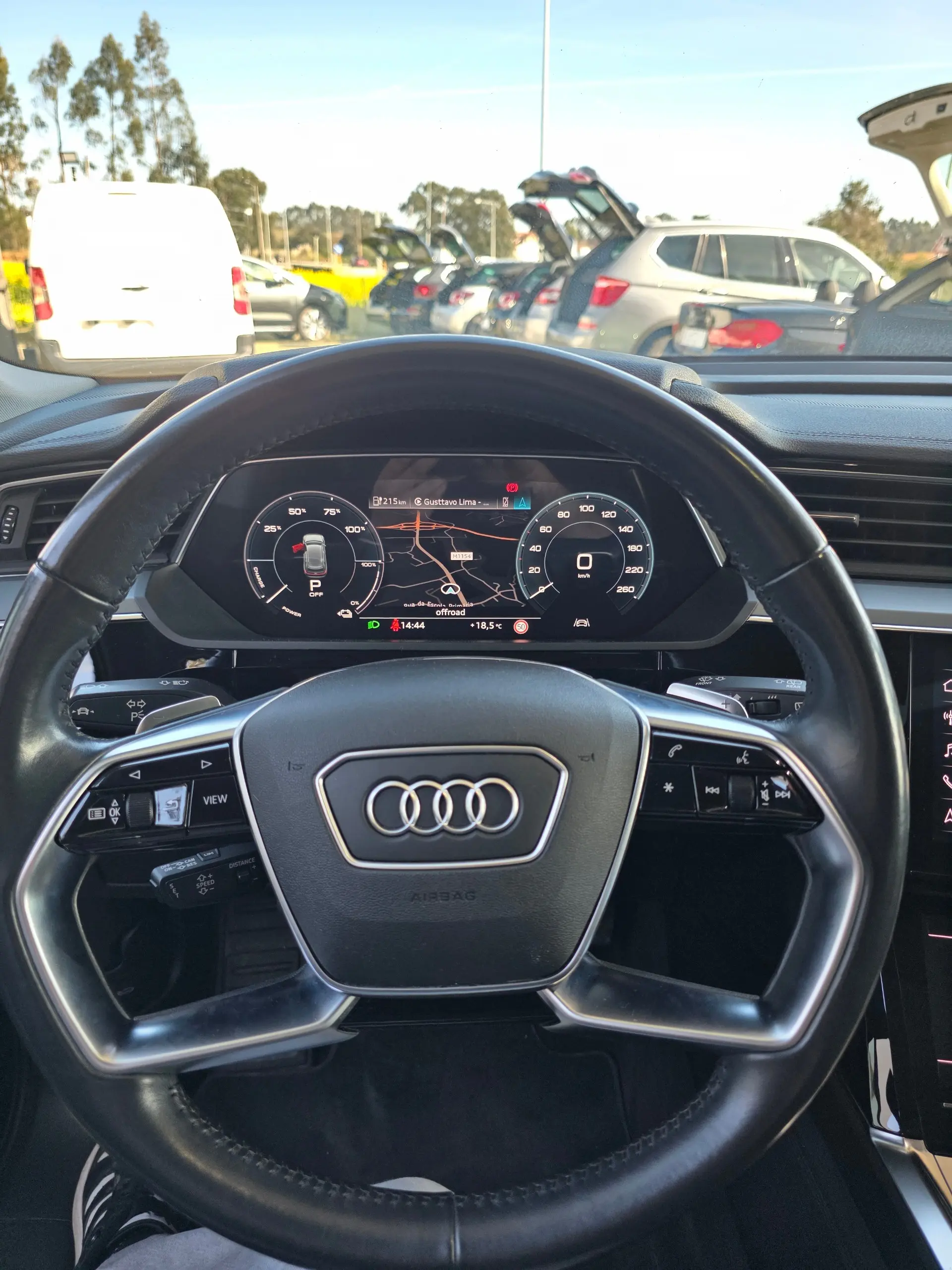 Audi e-tron 50 quattro 10