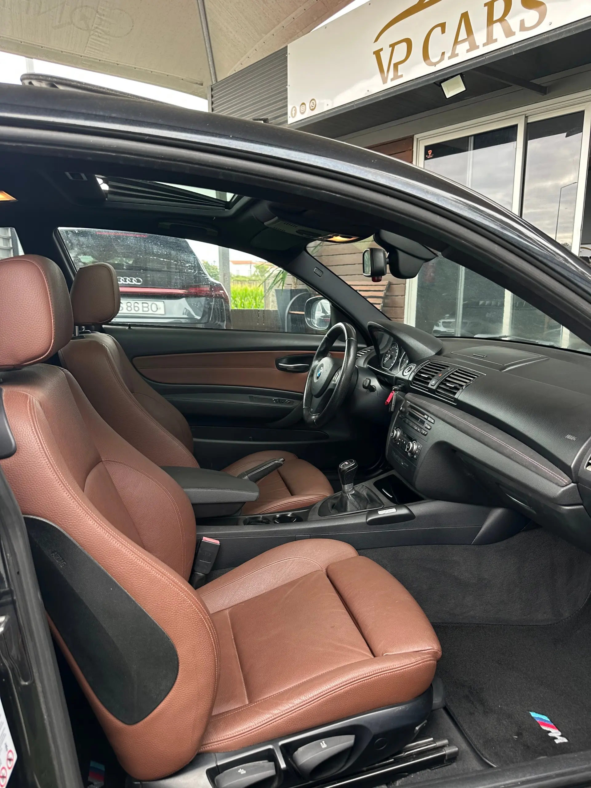 BMW 118 d Pack M 16