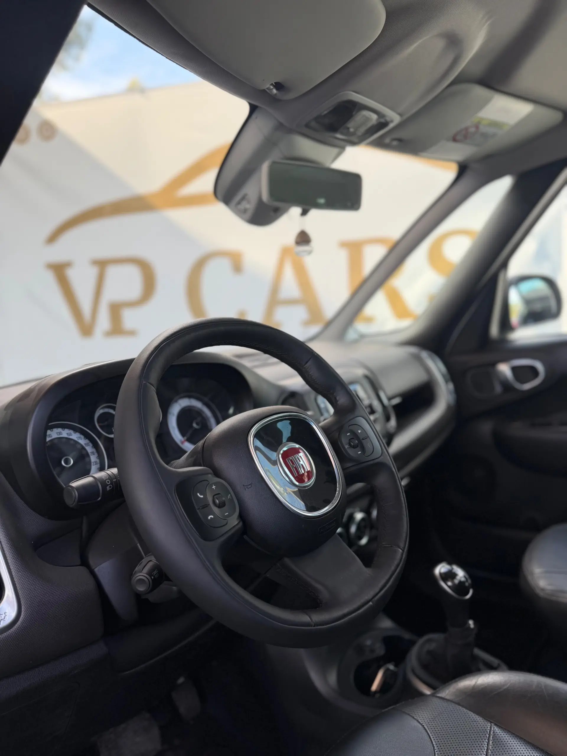 Fiat 500L 8