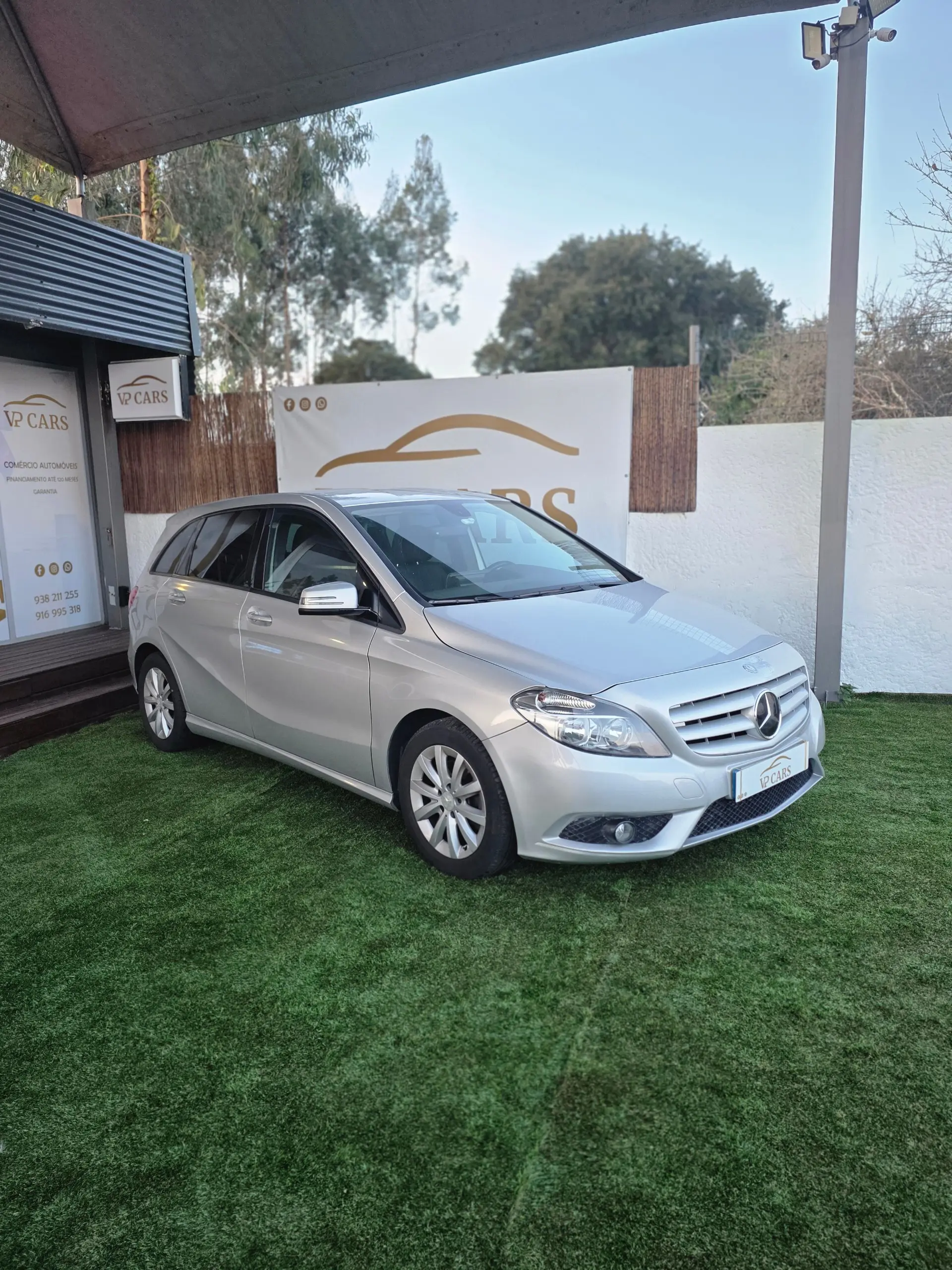 Mercedes-Benz B 200 Outro 4