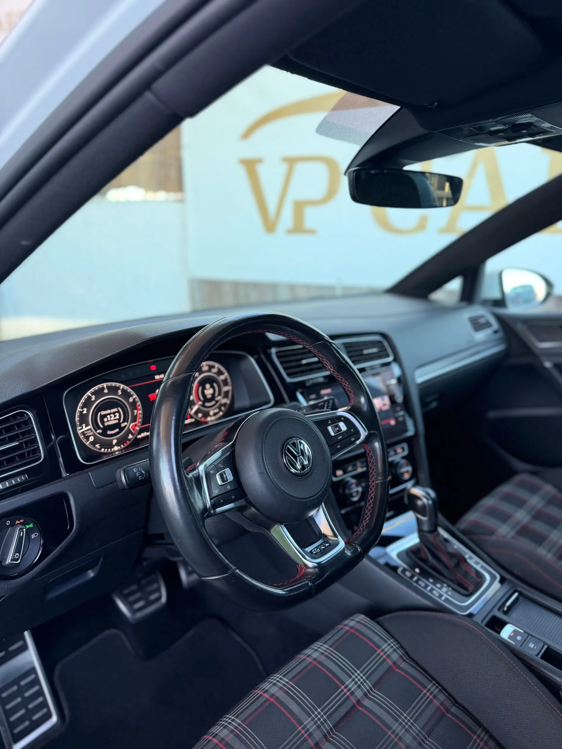 Volkswagen Golf 2.0 TSI GTI DSG Performance 20