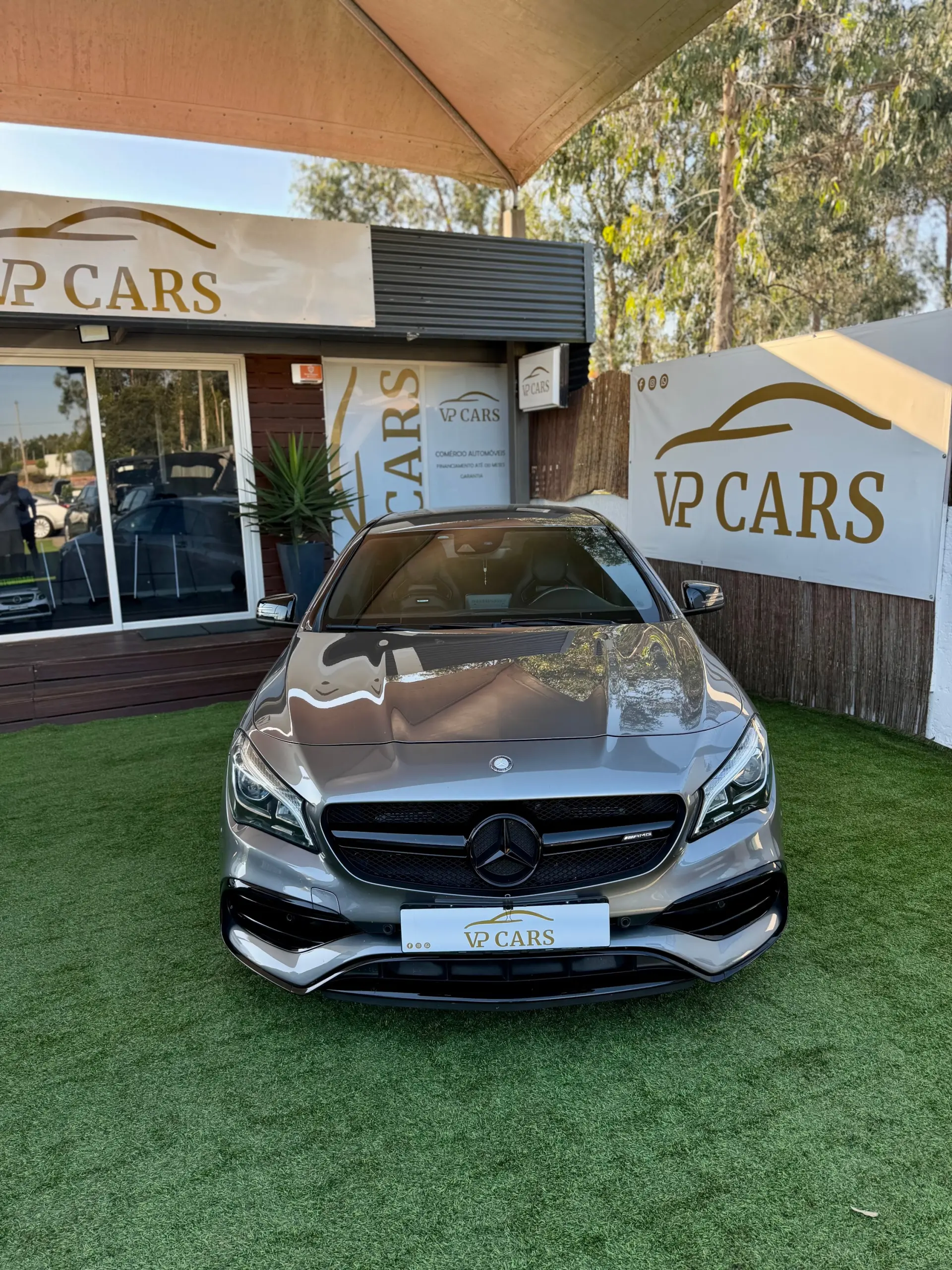 Mercedes-Benz CLA 45 AMG Shooting Brake 4-Matic 2