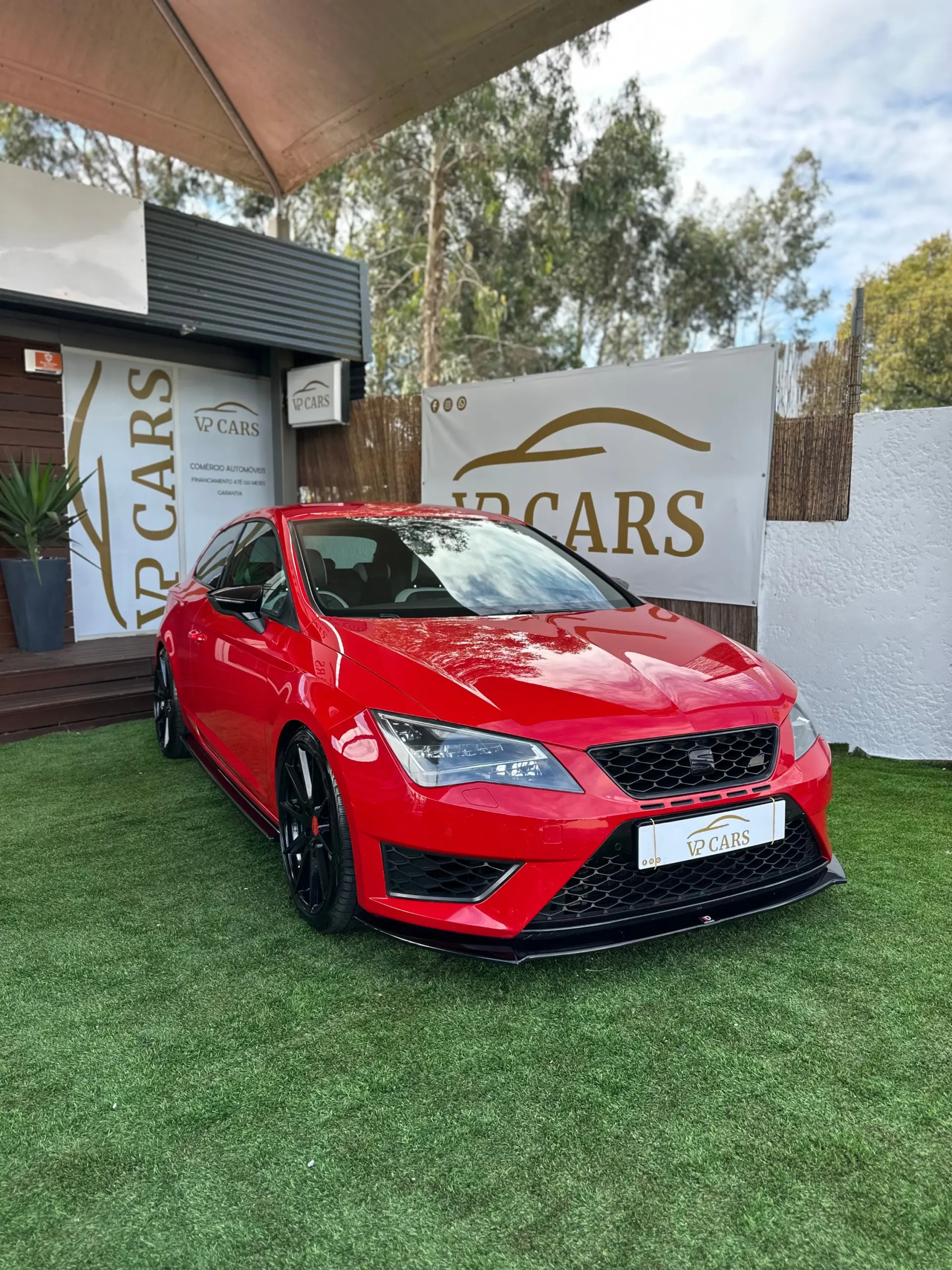 SEAT Leon SC 2.0 TSI S&S DSG Cupra 290 1