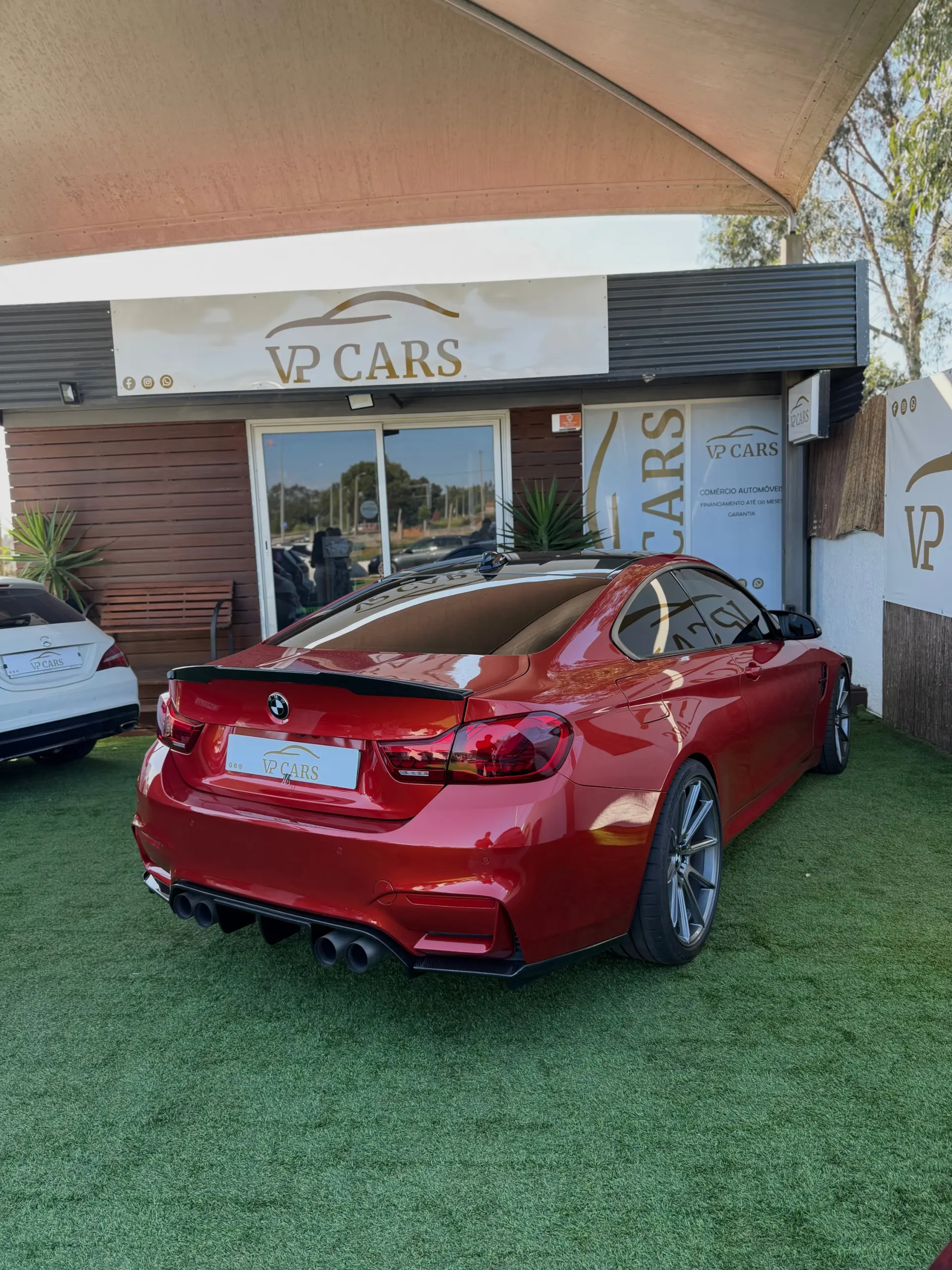 BMW M4 DKG 12