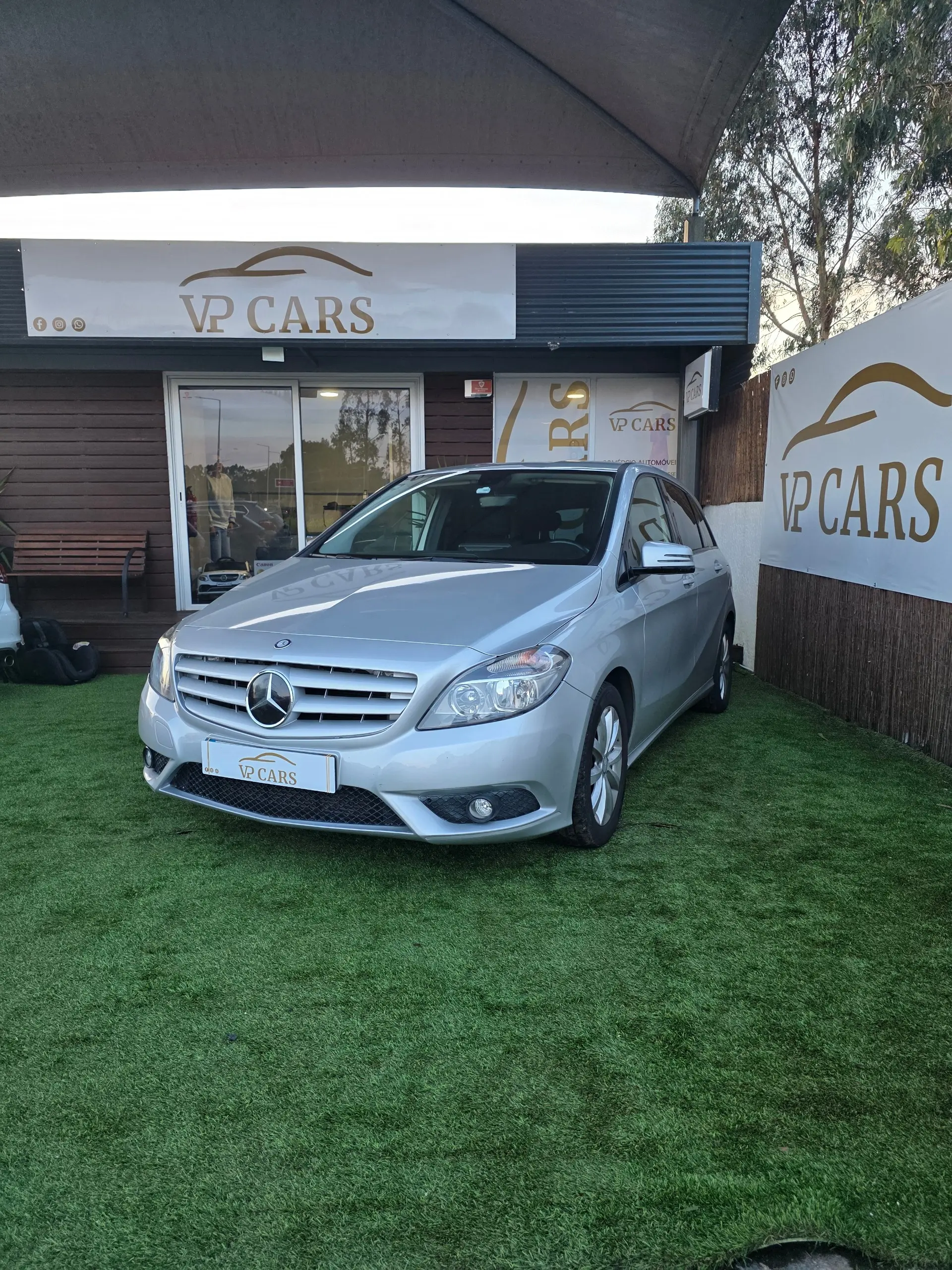 Mercedes-Benz B 200 Outro 6