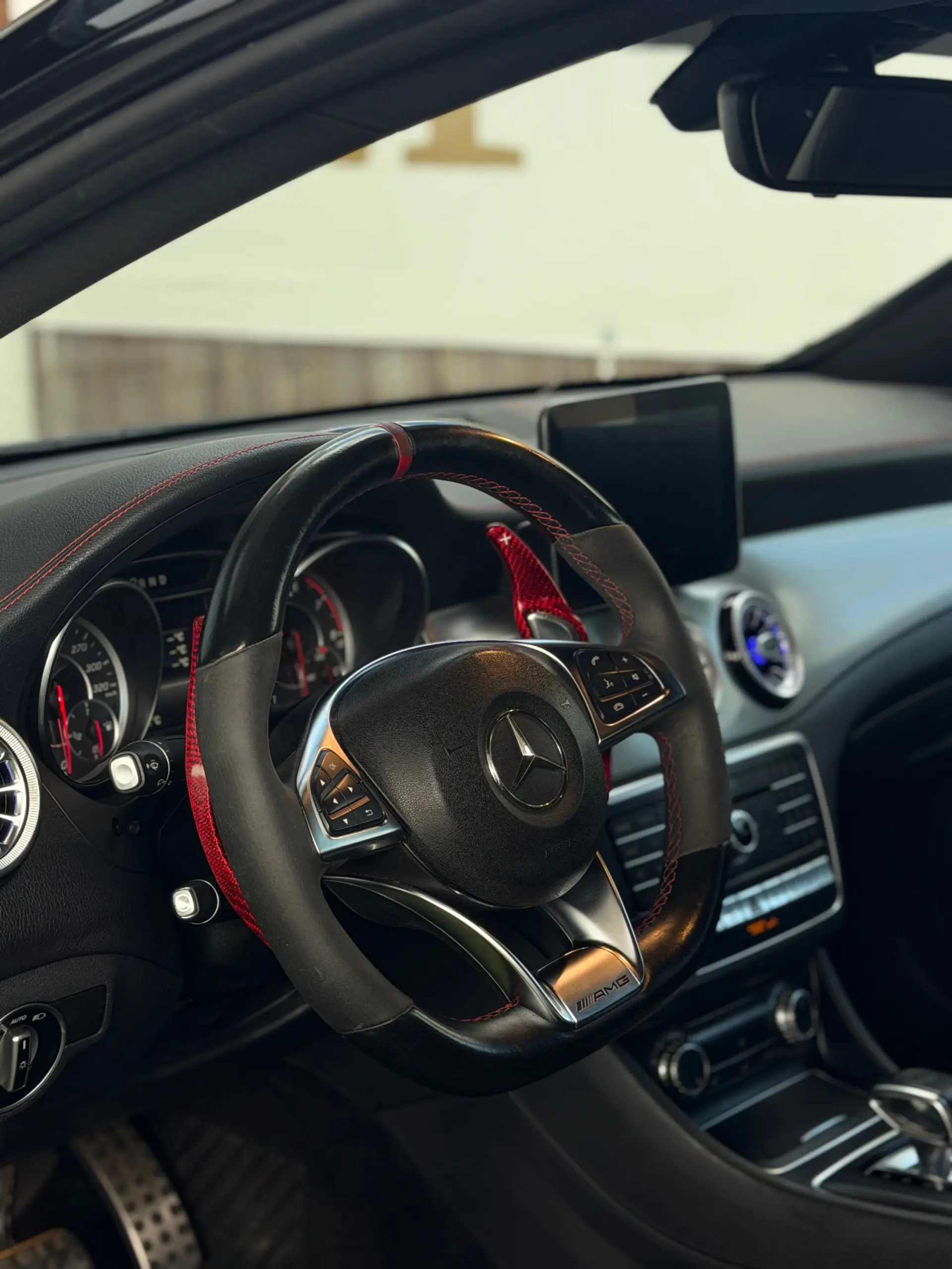Mercedes-Benz CLA 45 AMG 4Matic Speedshift 7G-DCT Night Edition 17