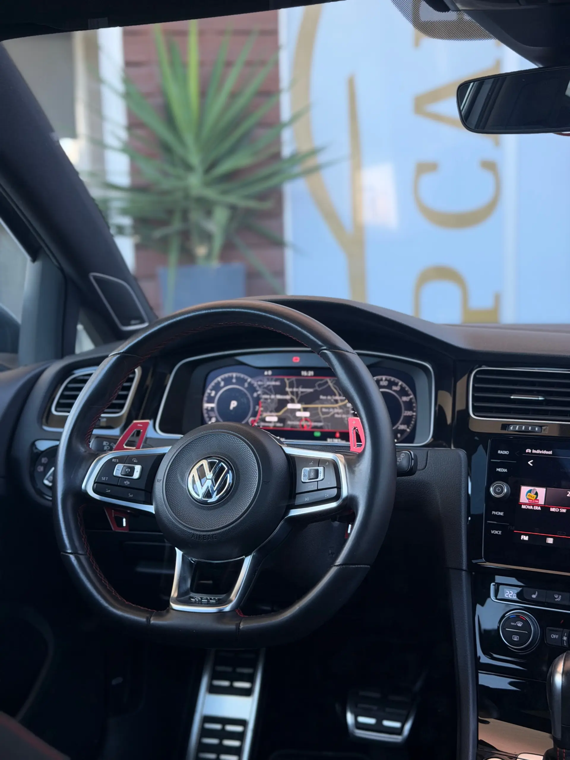 Volkswagen Golf 2.0 TSI GTI DSG Performance 18