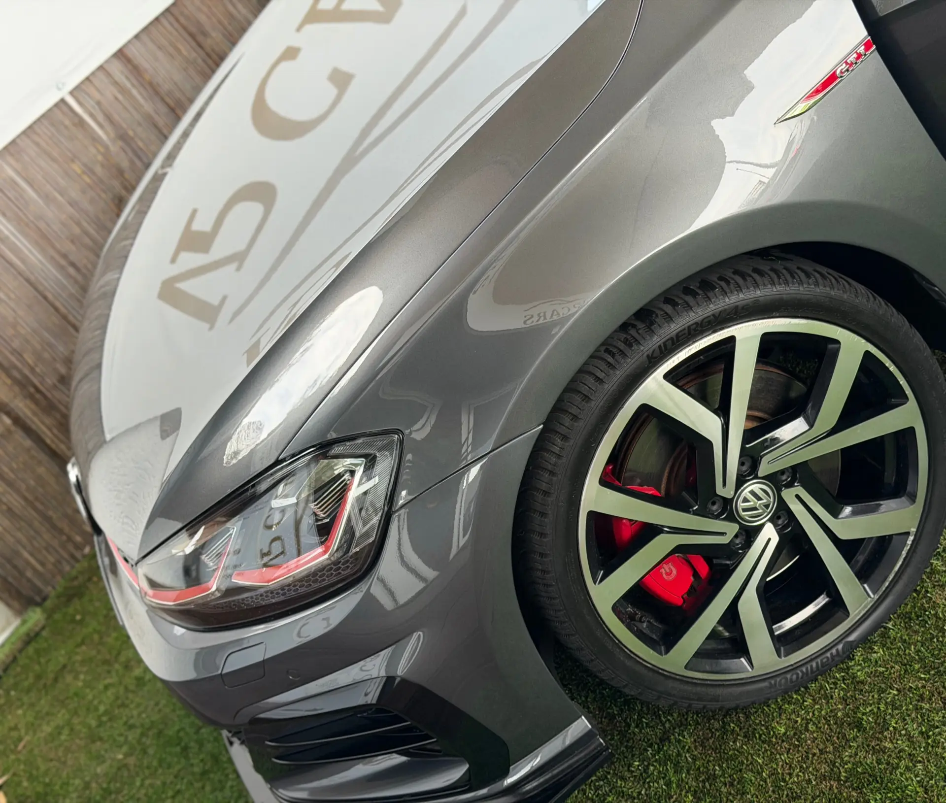 Volkswagen Golf 2.0 TSI GTI DSG Performance 17