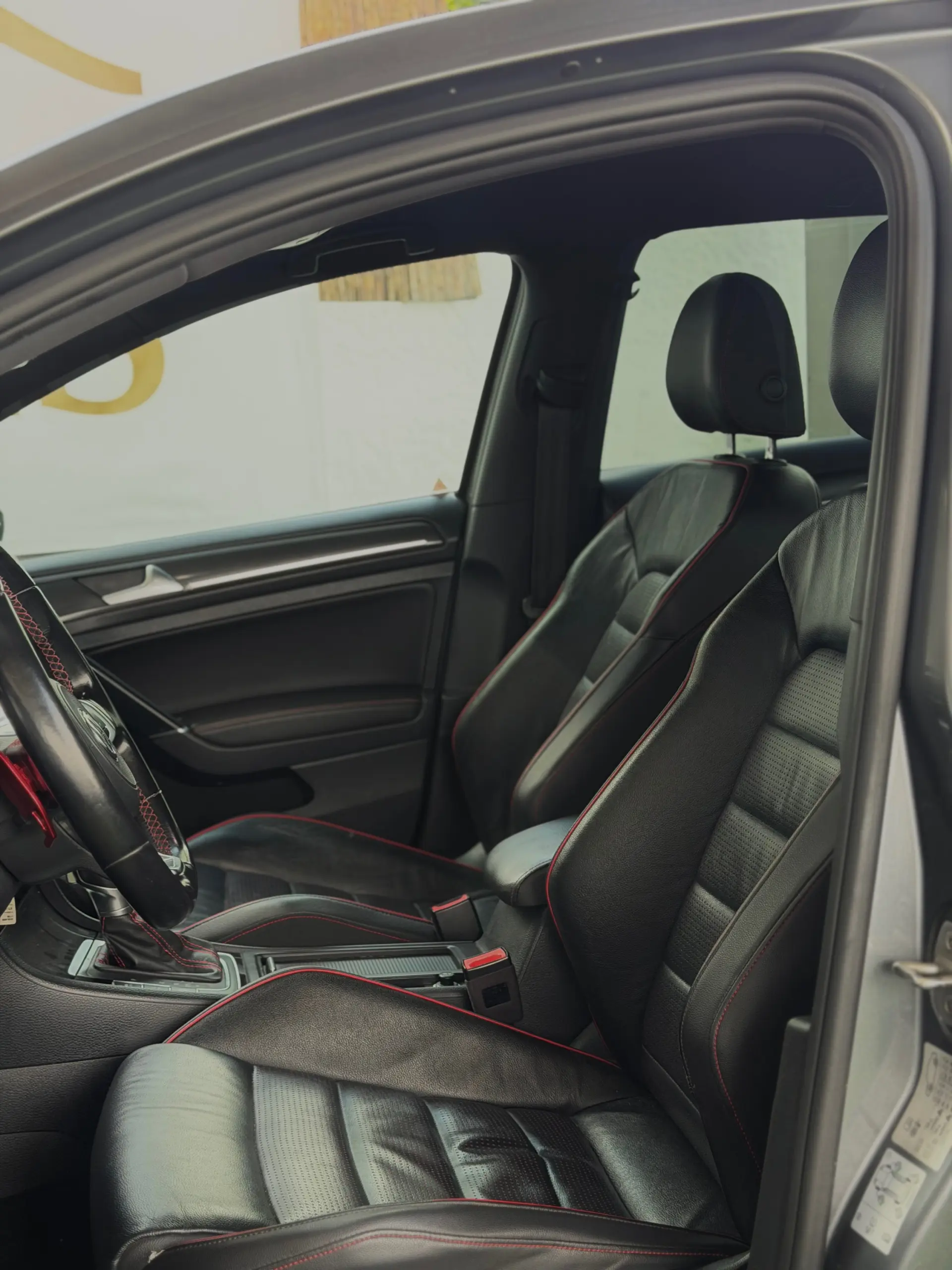 Volkswagen Golf 2.0 TSI GTI DSG Performance 20