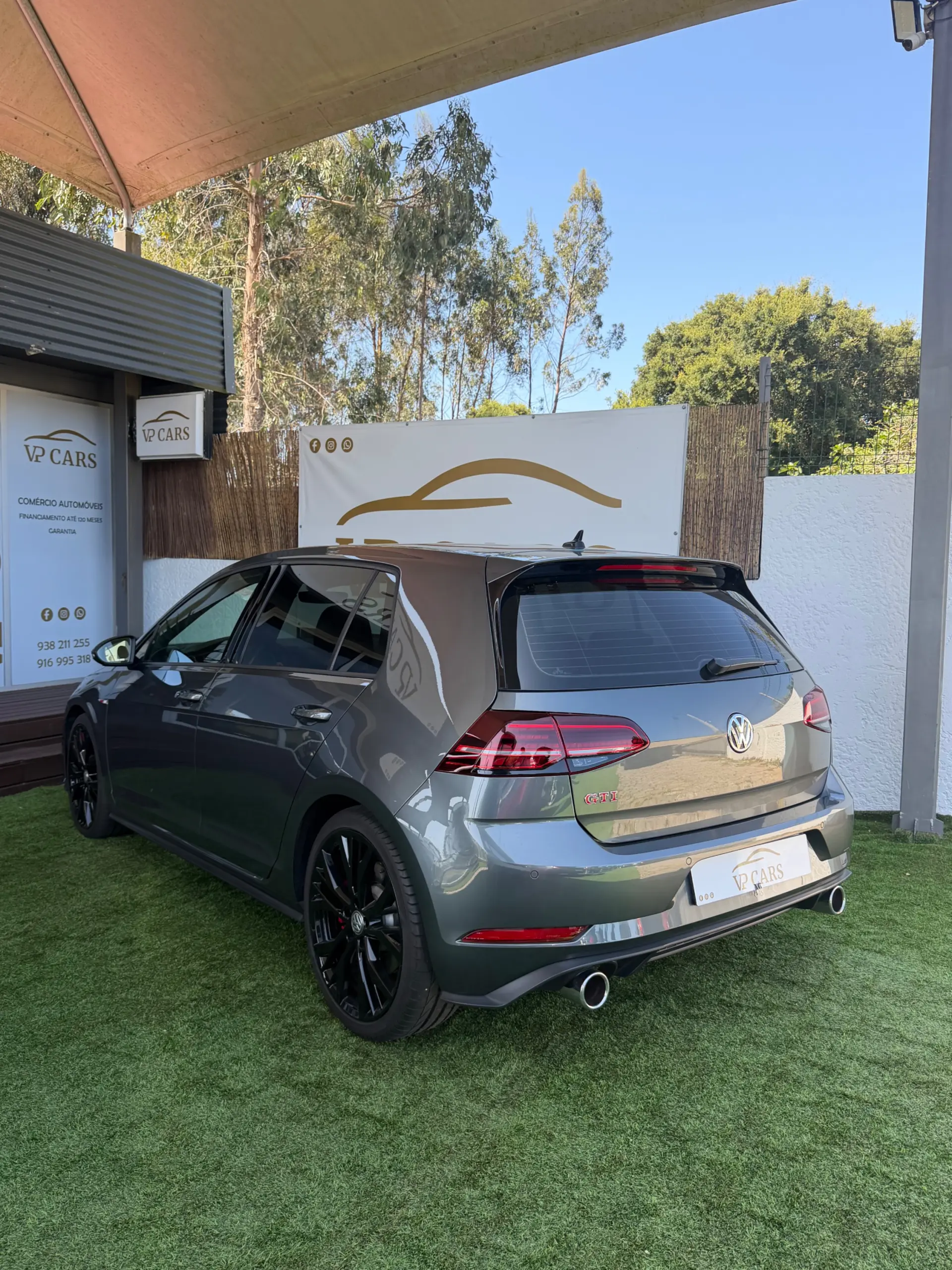 Volkswagen Golf 2.0 TSI GTI DSG Performance 8