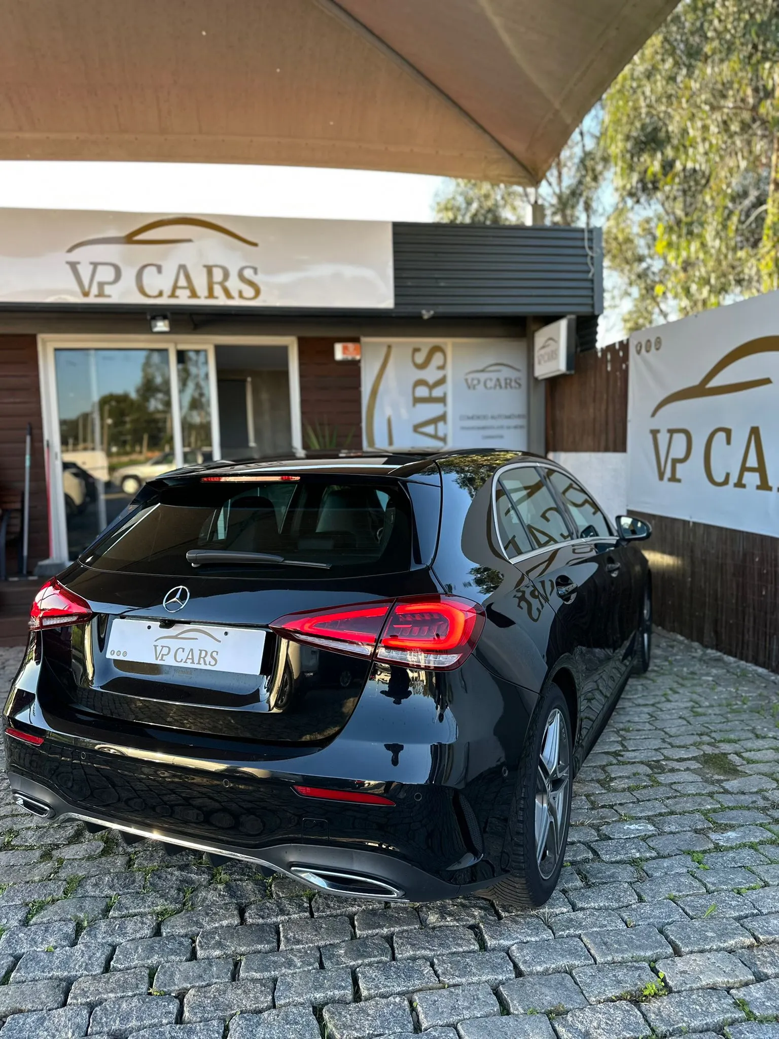 Mercedes-Benz A 180 d AMG Line 9