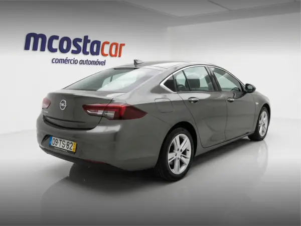 Opel Insignia Grand Sport 1.6 CDTi Selective 8