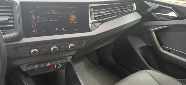 Audi A1 Sportback 25 TFSI Advanced 9