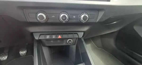 Audi A1 Sportback 25 TFSI Advanced 10