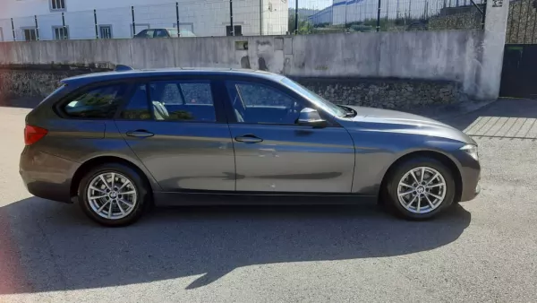 BMW 318 d Touring Advantage 5