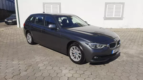 BMW 318 d Touring Advantage 36
