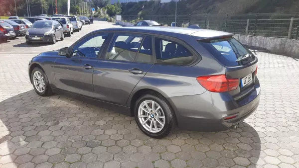 BMW 318 d Touring Advantage 40