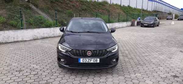 Fiat Tipo 1.3 M-Jet Lounge Tech 3