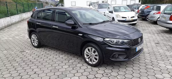 Fiat Tipo 1.3 M-Jet Lounge Tech 7